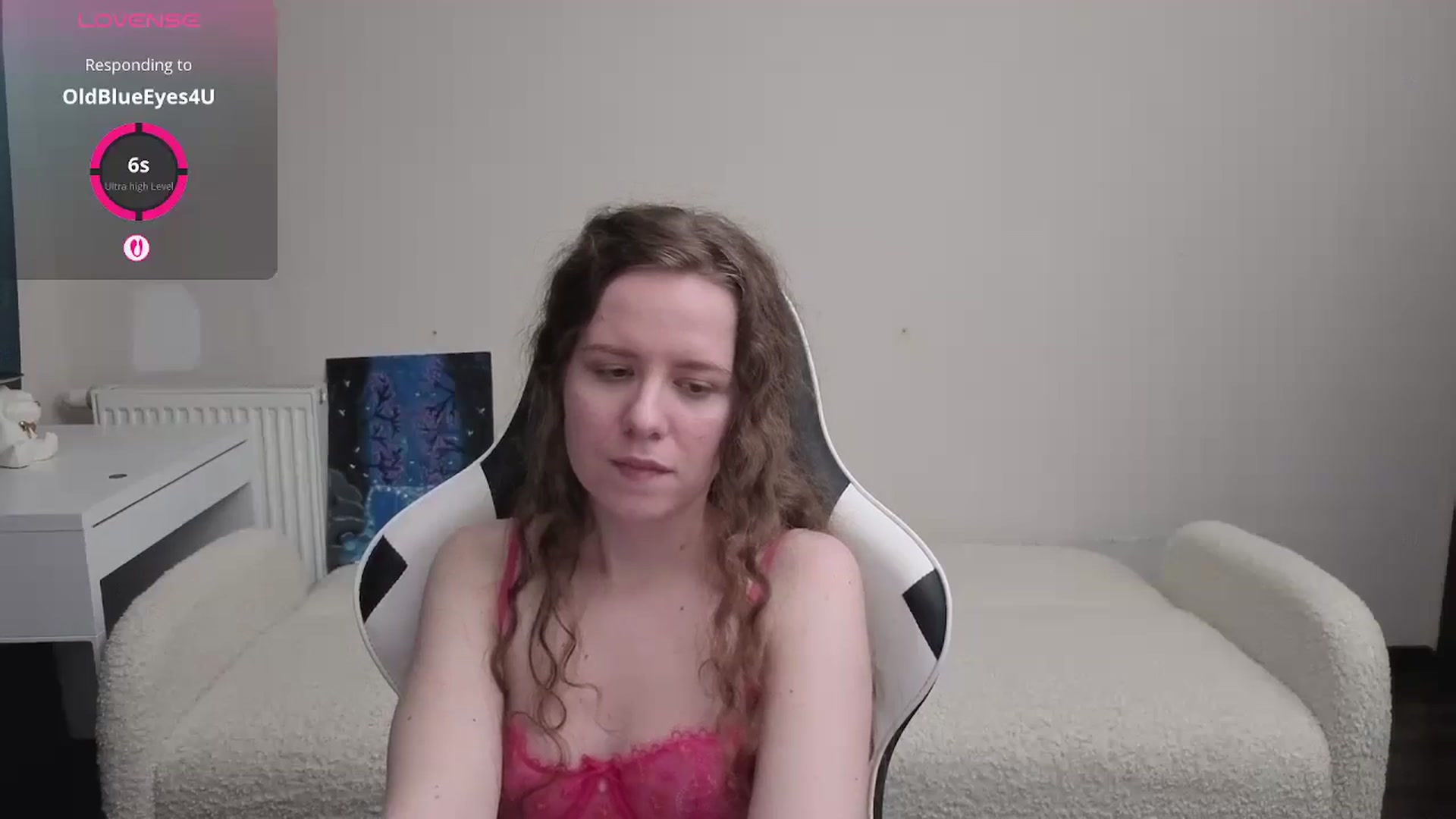 Gallery image thumbnail from BlueFlowerr's myfreecams stream on, 04/10/2026, 20:13 image 15 of 20