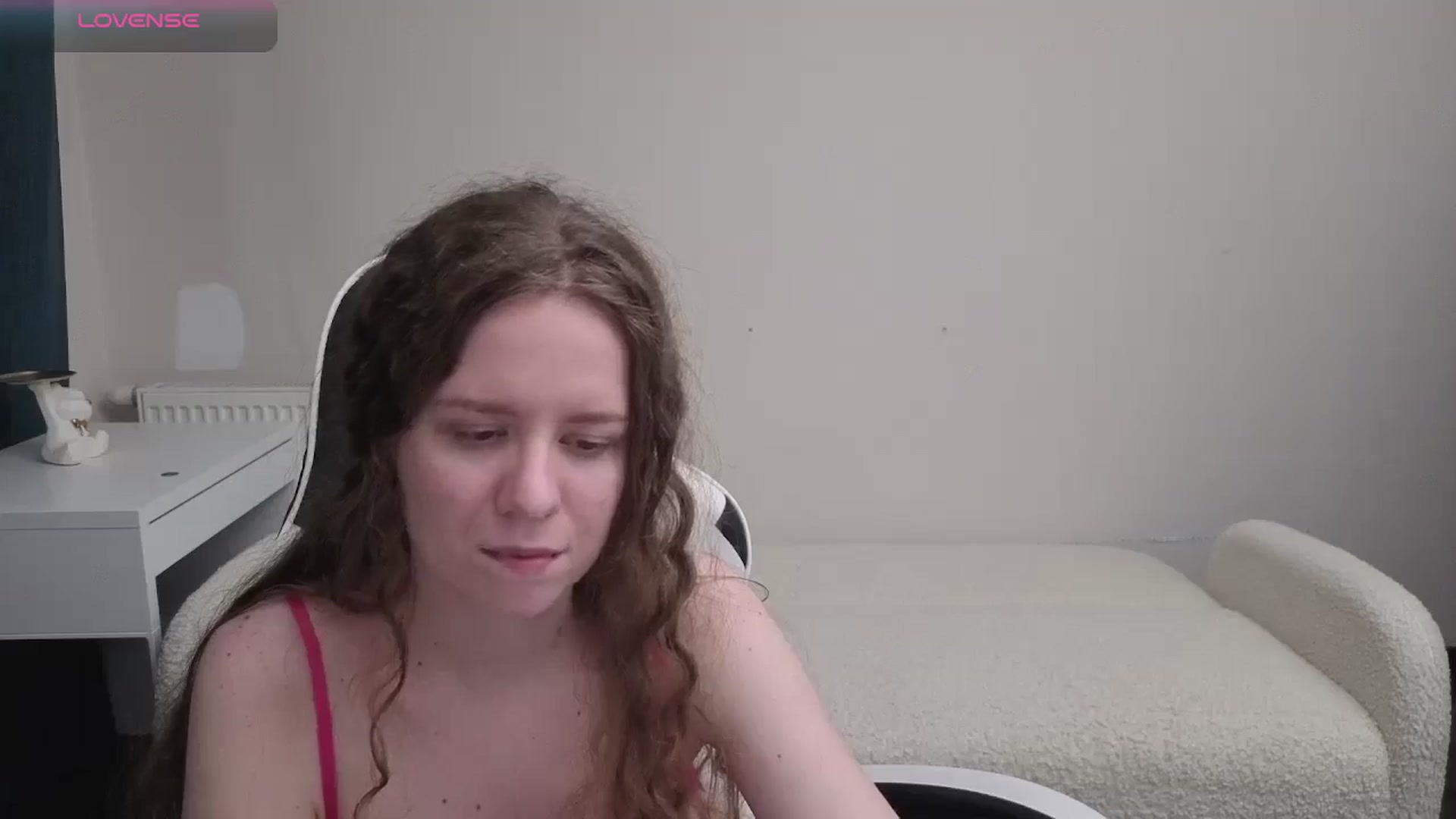 Gallery image thumbnail from BlueFlowerr's myfreecams stream on, 04/10/2026, 22:18 image 20 of 20