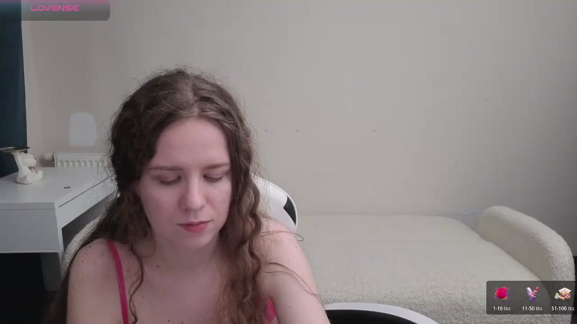 Gallery image thumbnail from BlueFlowerr's myfreecams stream on, 04/10/2026, 22:18 image 15 of 20