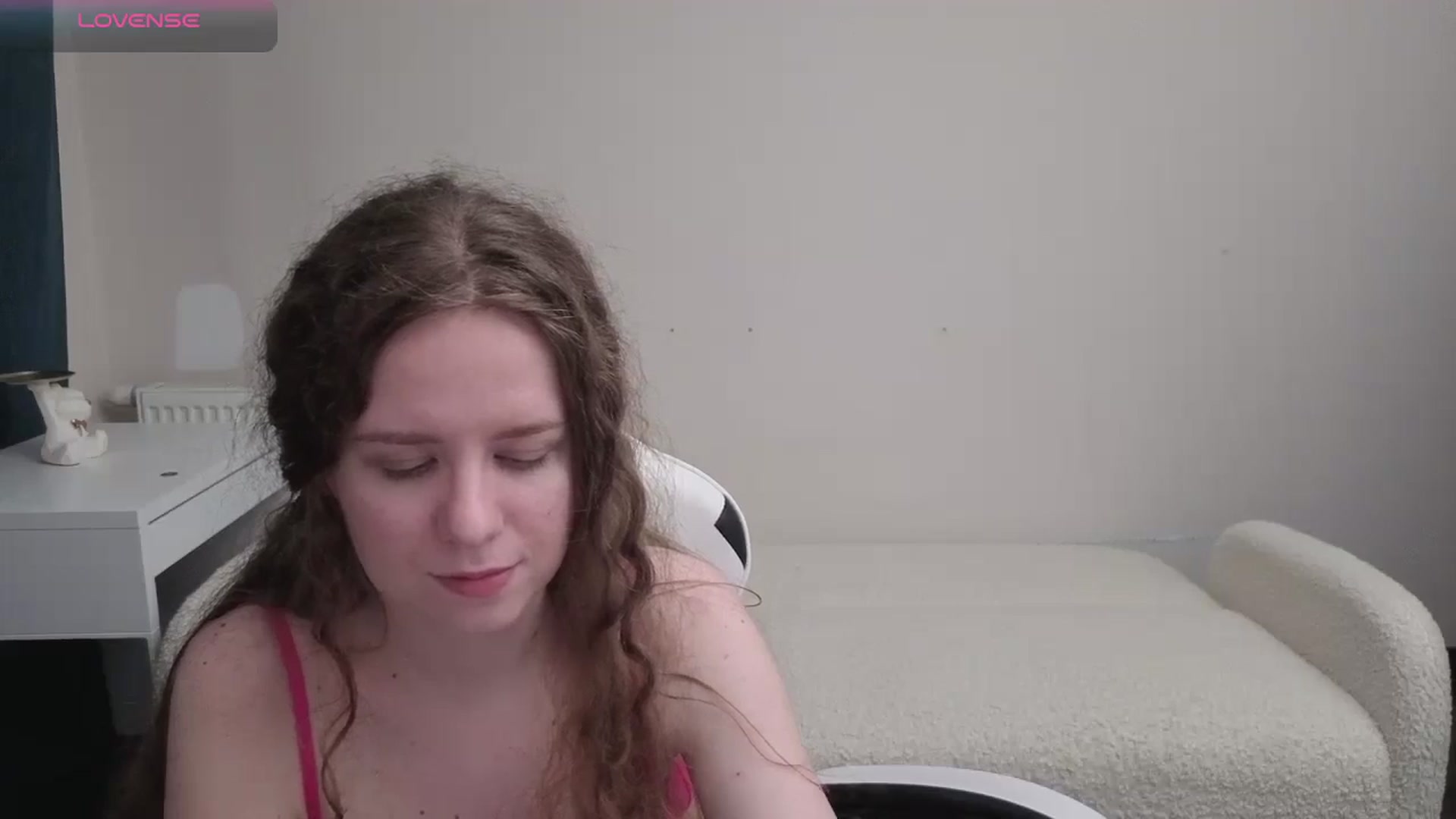 Gallery image thumbnail from BlueFlowerr's myfreecams stream on, 04/10/2026, 22:18 image 16 of 20