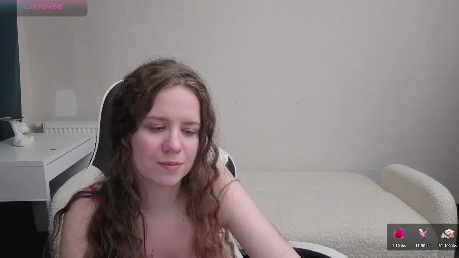 Gallery image thumbnail from BlueFlowerr's myfreecams stream on, 04/10/2026, 22:18 image 7 of 20