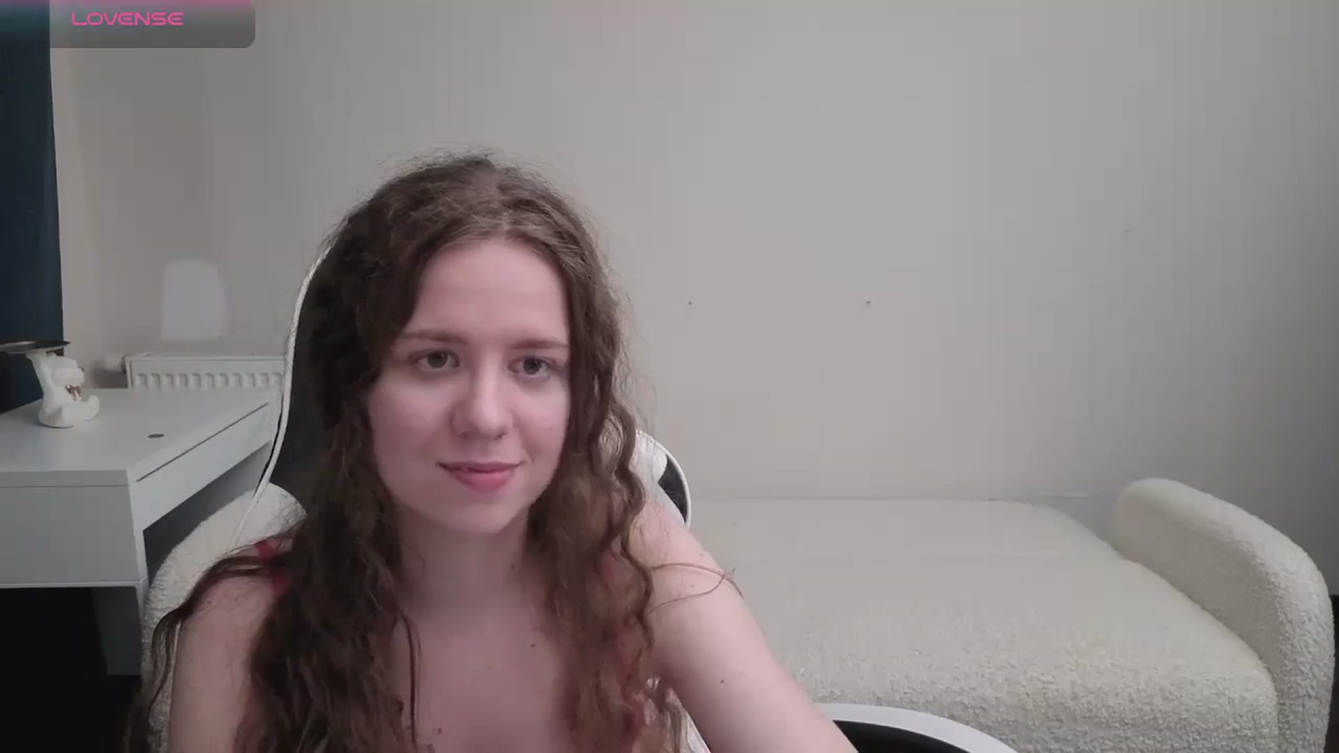 Gallery image thumbnail from BlueFlowerr's myfreecams stream on, 04/10/2026, 22:18 image 12 of 20