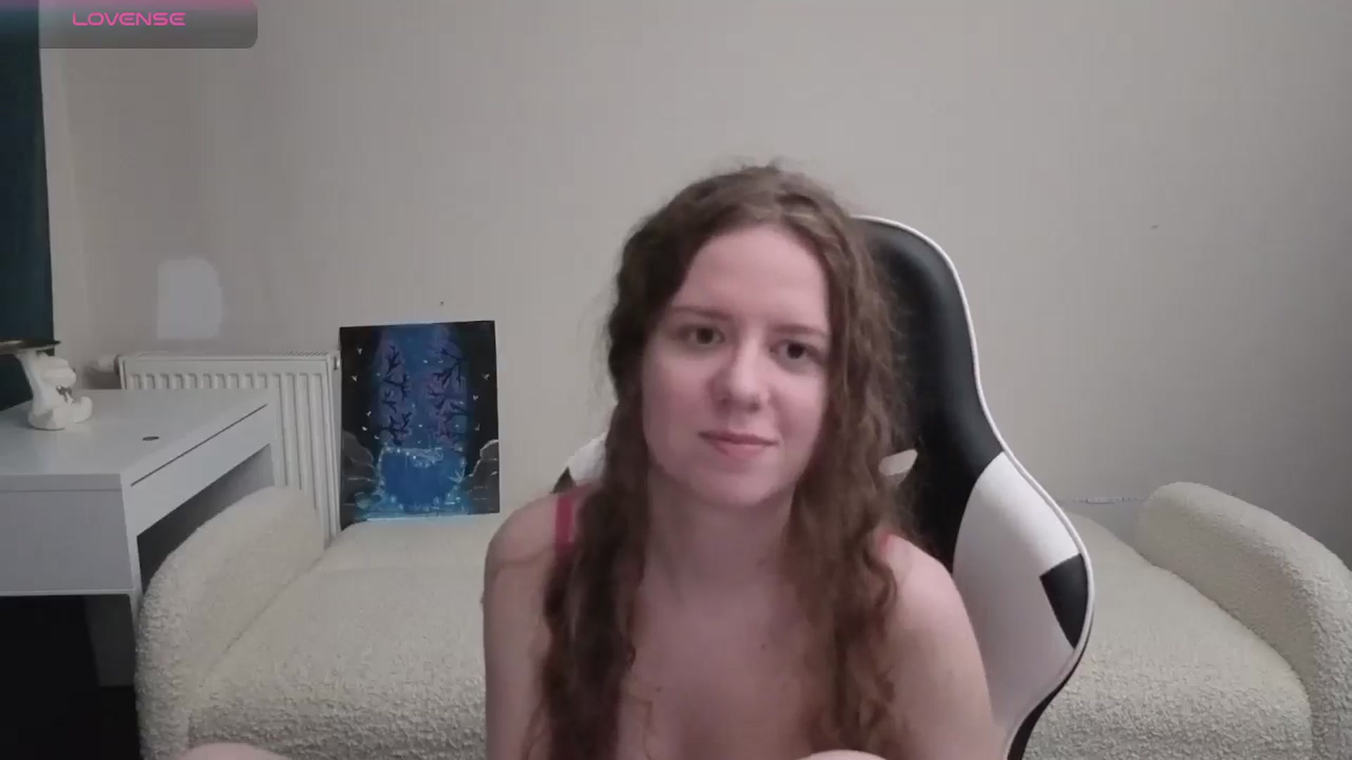 Gallery image thumbnail from BlueFlowerr's myfreecams stream on, 04/10/2026, 22:52 image 18 of 20