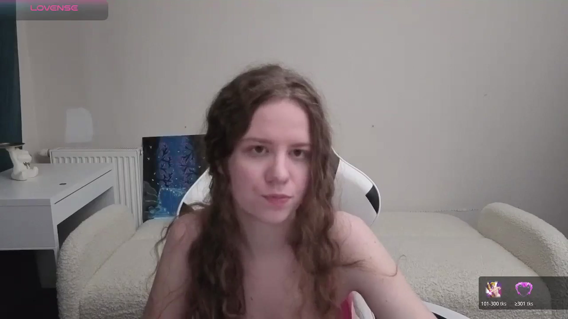 Gallery image thumbnail from BlueFlowerr's myfreecams stream on, 04/10/2026, 22:52 image 9 of 20