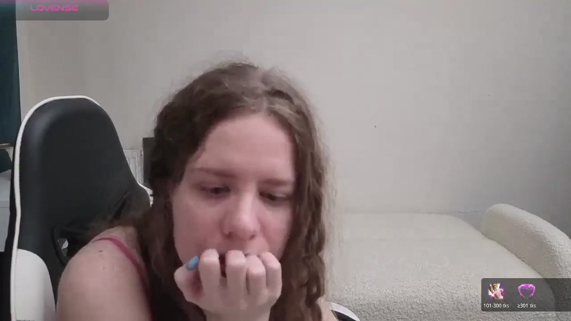 Gallery image thumbnail from BlueFlowerr's myfreecams stream on, 04/11/2026, 24:01 image 9 of 20