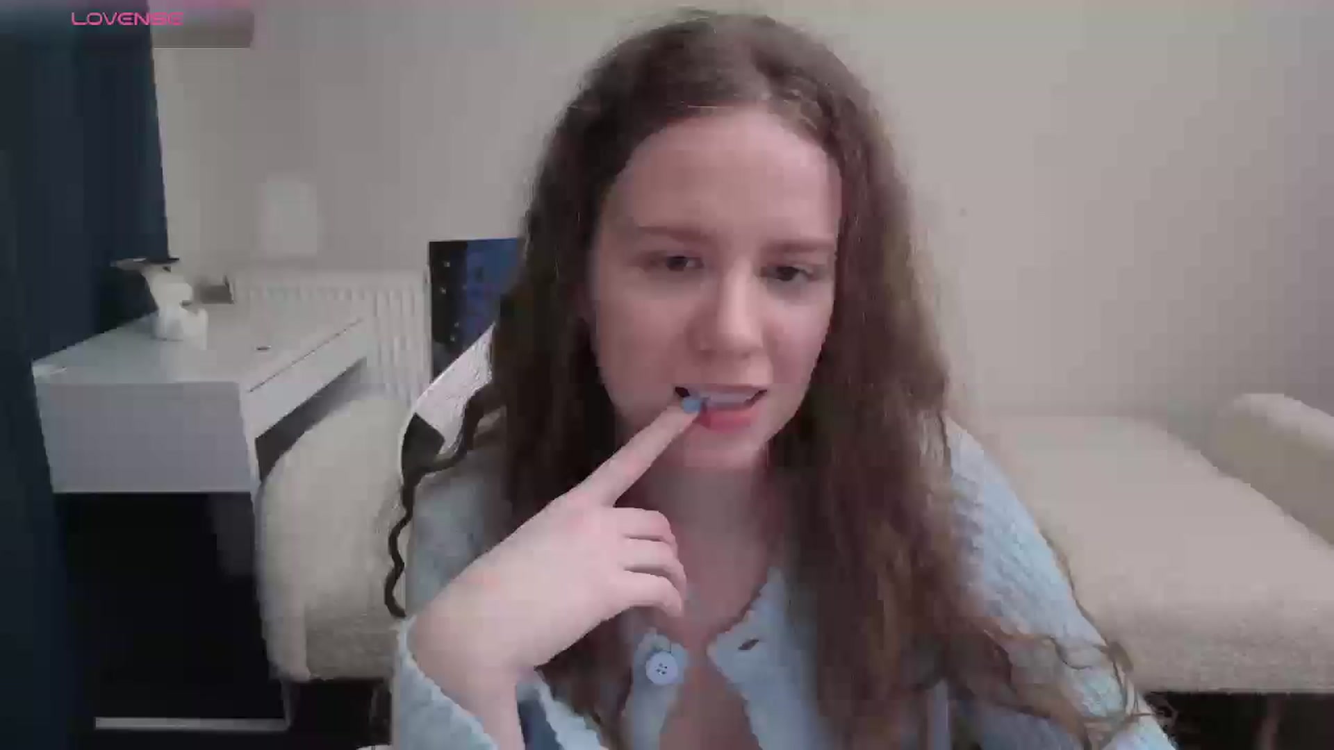 Gallery image thumbnail from BlueFlowerr's myfreecams stream on, 04/11/2026, 19:51 image 15 of 20