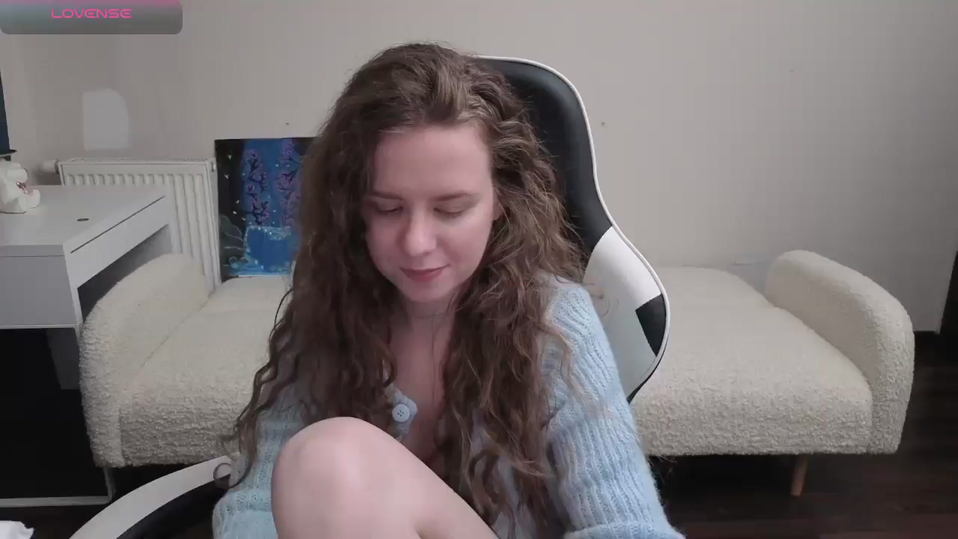Gallery image thumbnail from BlueFlowerr's myfreecams stream on, 04/12/2026, 24:02 image 1 of 20