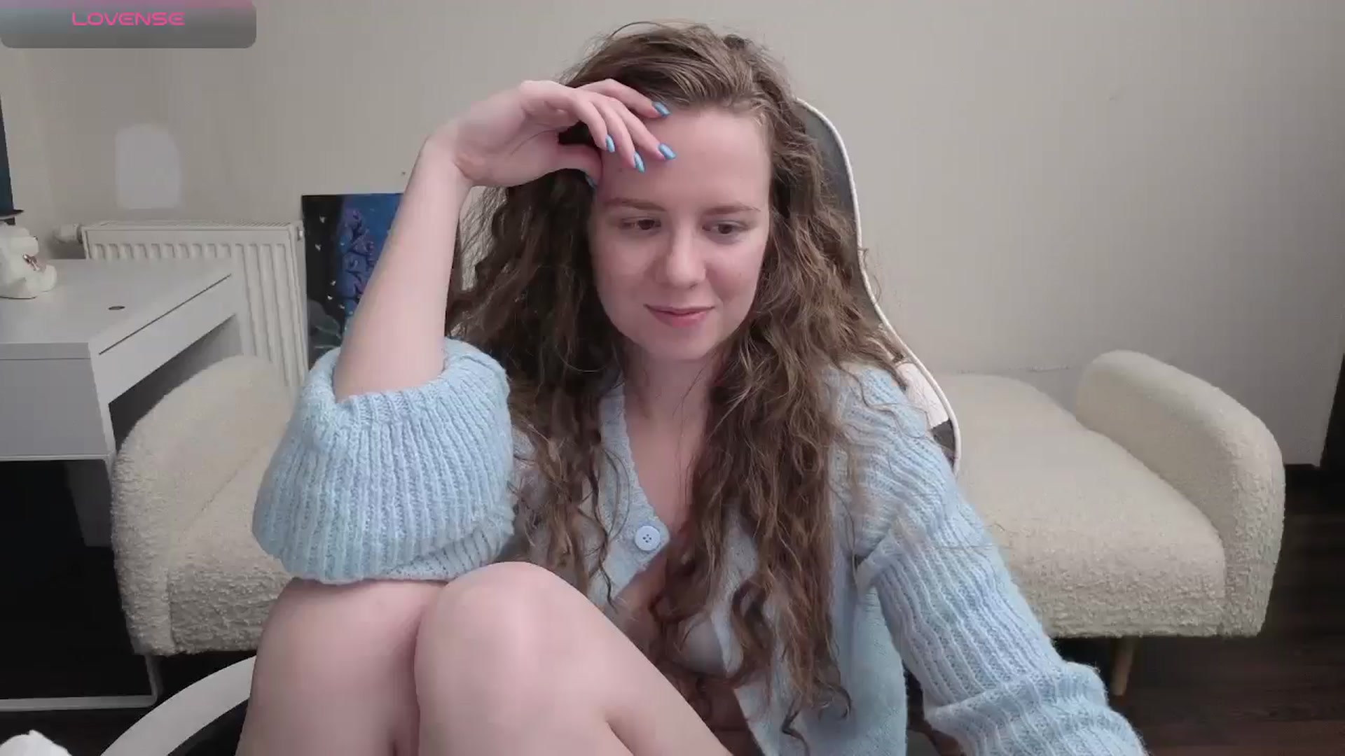 Gallery image thumbnail from BlueFlowerr's myfreecams stream on, 04/12/2026, 24:02 image 8 of 20