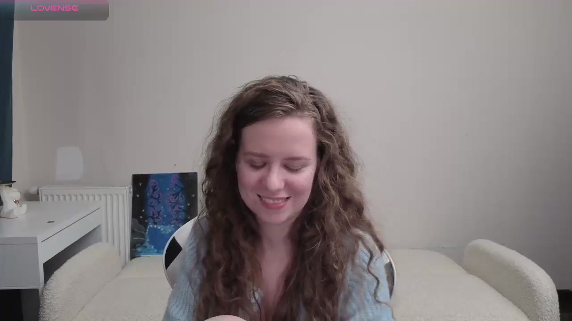 Gallery image thumbnail from BlueFlowerr's myfreecams stream on, 04/12/2026, 24:02 image 19 of 20