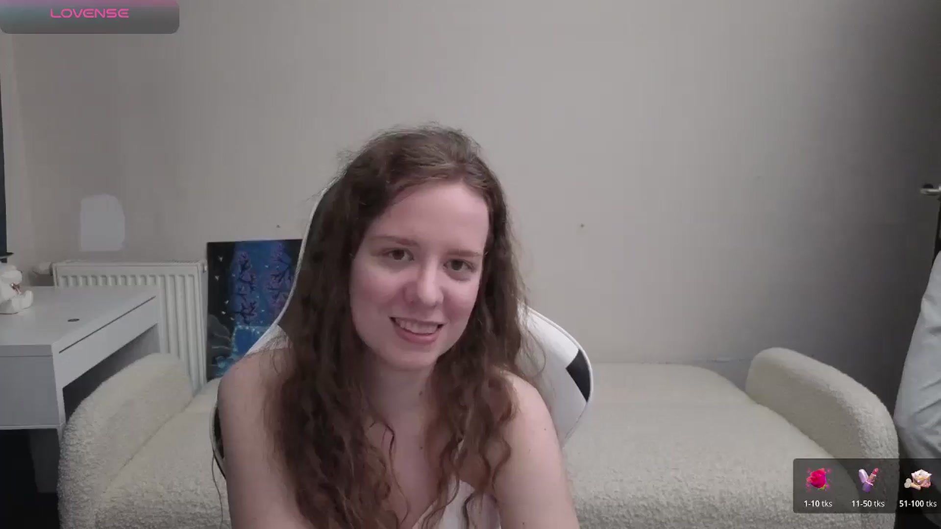 Gallery image thumbnail from BlueFlowerr's myfreecams stream on, 04/12/2026, 23:13 image 4 of 20