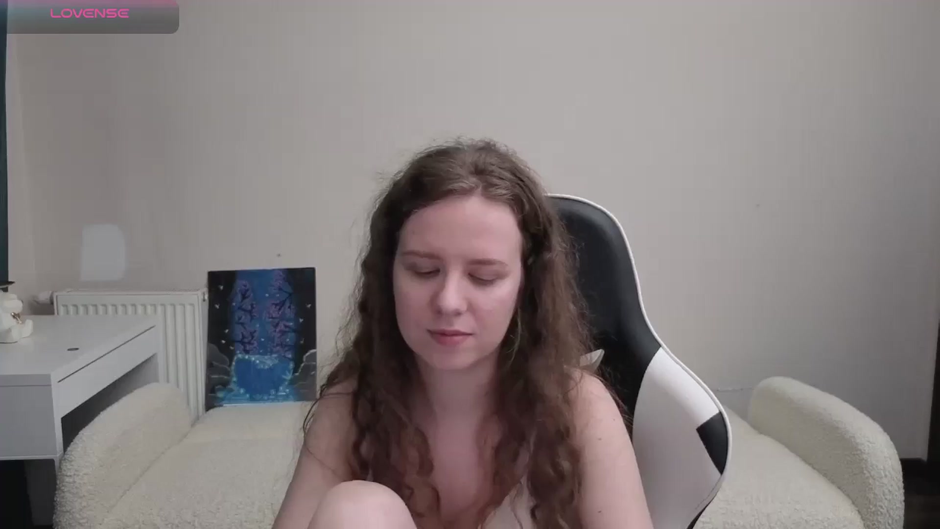 Gallery image thumbnail from BlueFlowerr's myfreecams stream on, 04/12/2026, 23:13 image 11 of 20