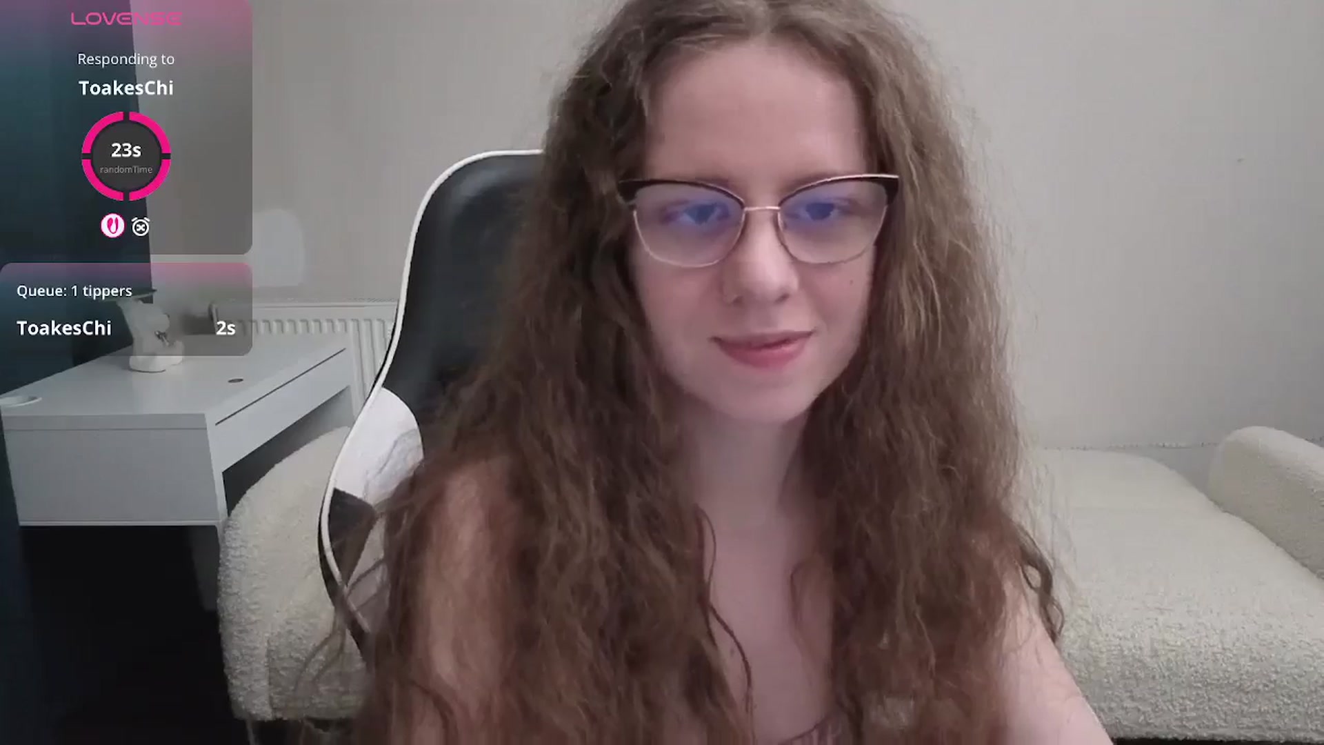 Gallery image thumbnail from BlueFlowerr's myfreecams stream on, 04/13/2026, 21:20 image 12 of 20