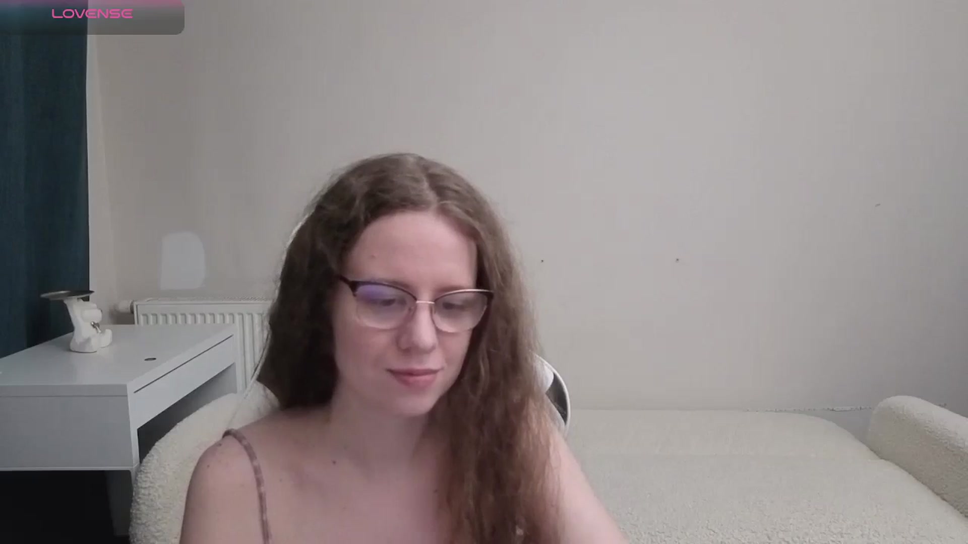 Gallery image thumbnail from BlueFlowerr's myfreecams stream on, 04/13/2026, 22:59 image 20 of 20