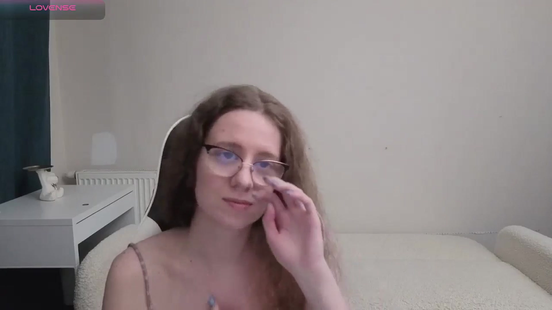 Gallery image thumbnail from BlueFlowerr's myfreecams stream on, 04/13/2026, 22:59 image 8 of 20
