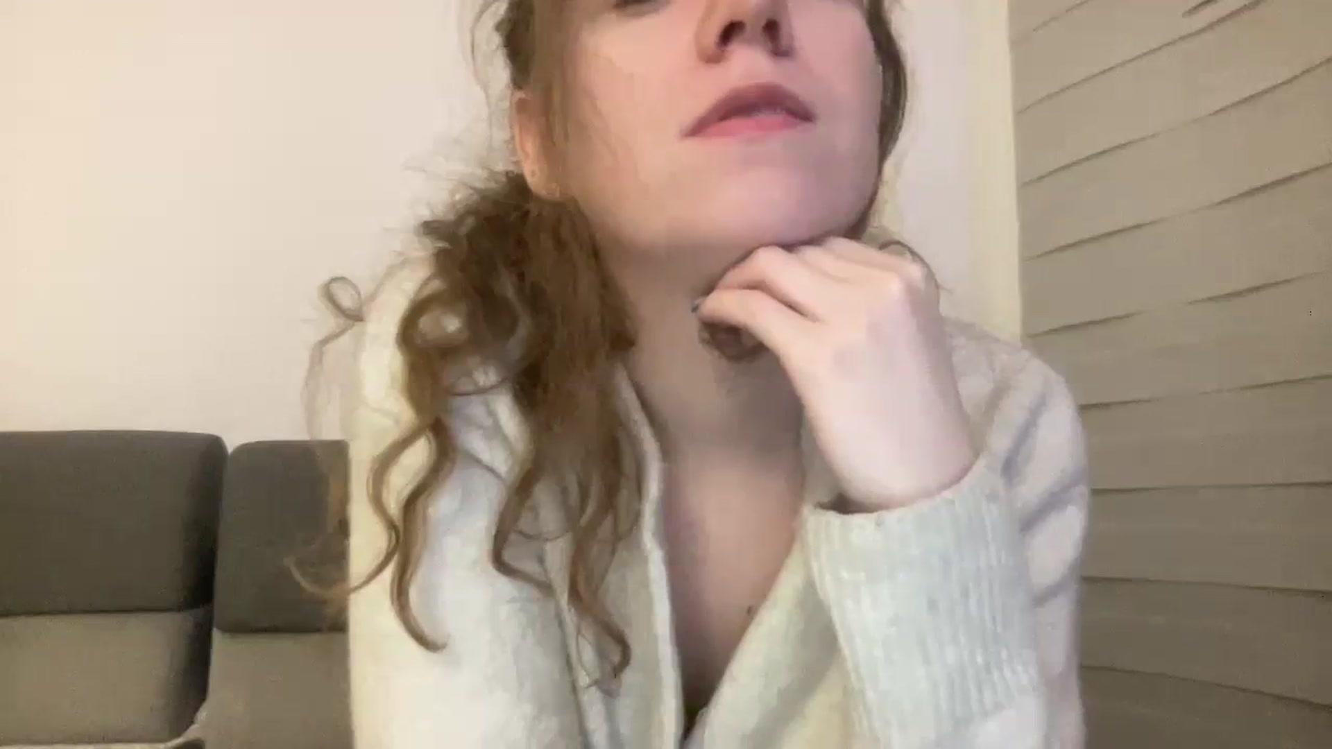 Gallery image thumbnail from BlueFlowerr's myfreecams stream on, 04/14/2026, 23:50 image 7 of 20