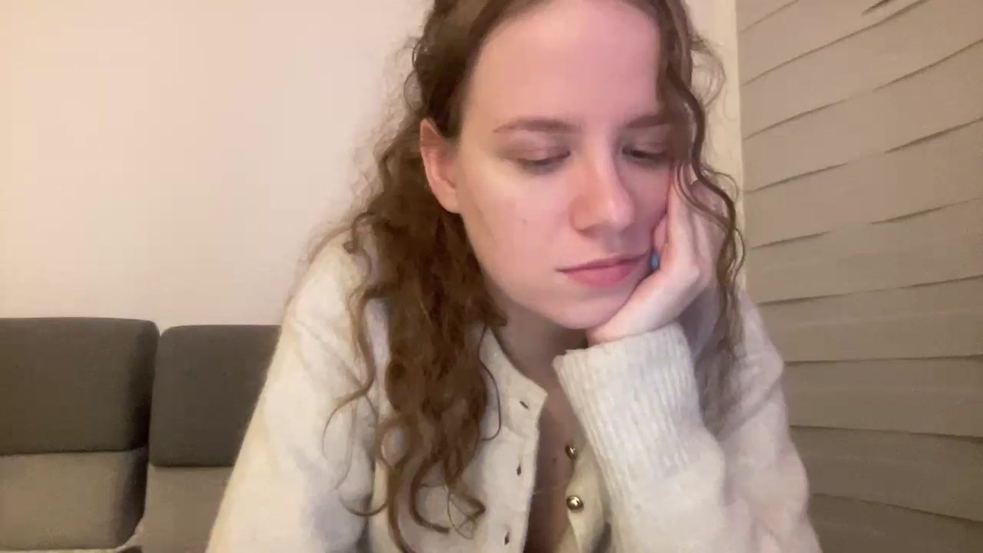 Gallery image thumbnail from BlueFlowerr's myfreecams stream on, 04/14/2026, 23:50 image 15 of 20