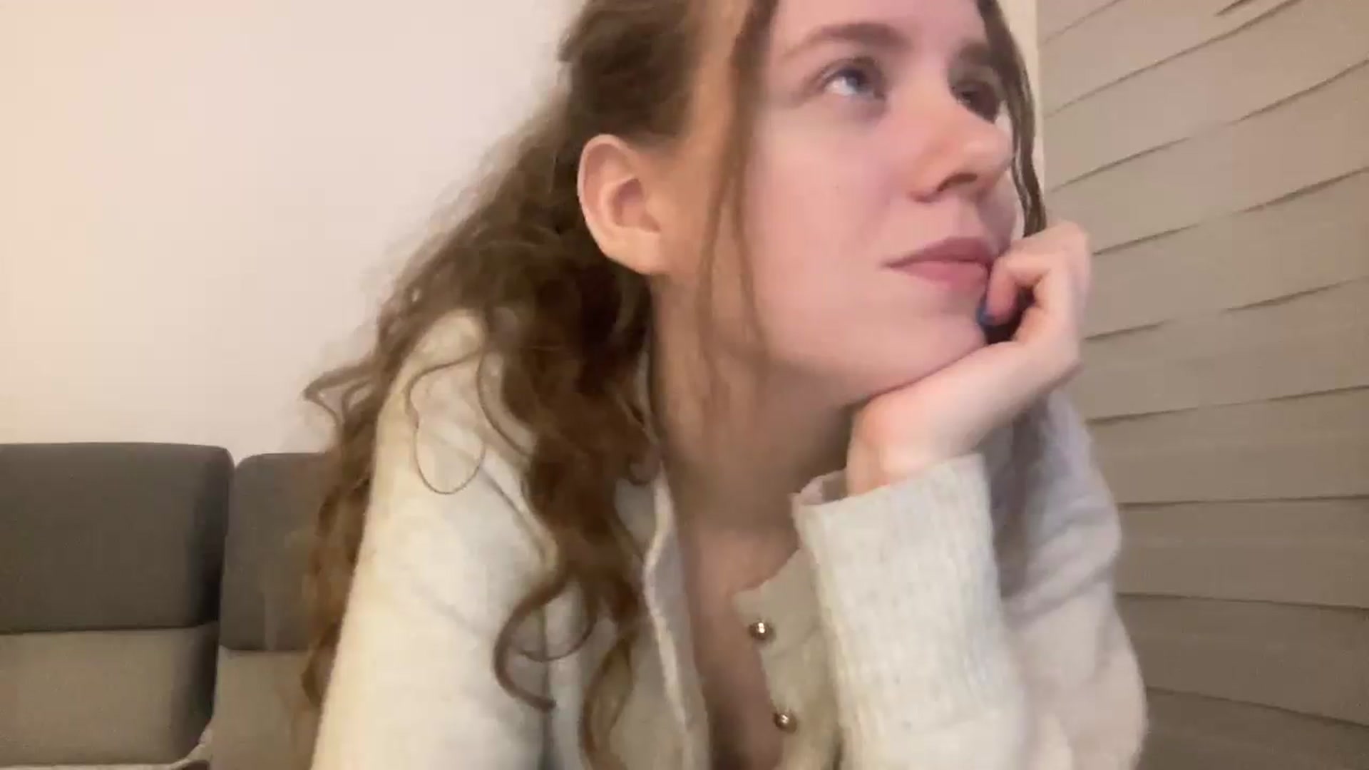 Gallery image thumbnail from BlueFlowerr's myfreecams stream on, 04/14/2026, 23:50 image 5 of 20