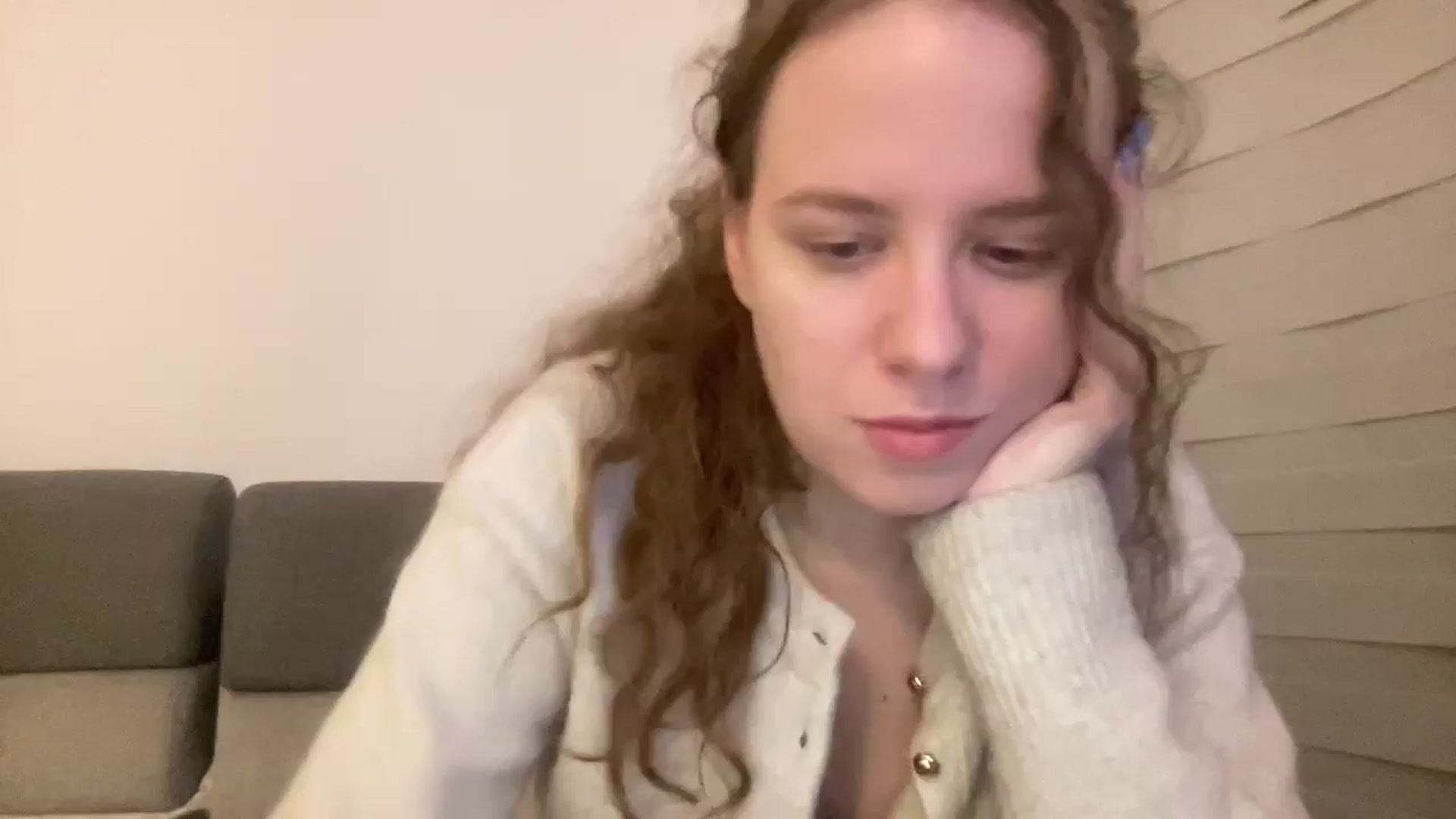 Gallery image thumbnail from BlueFlowerr's myfreecams stream on, 04/14/2026, 23:50 image 14 of 20