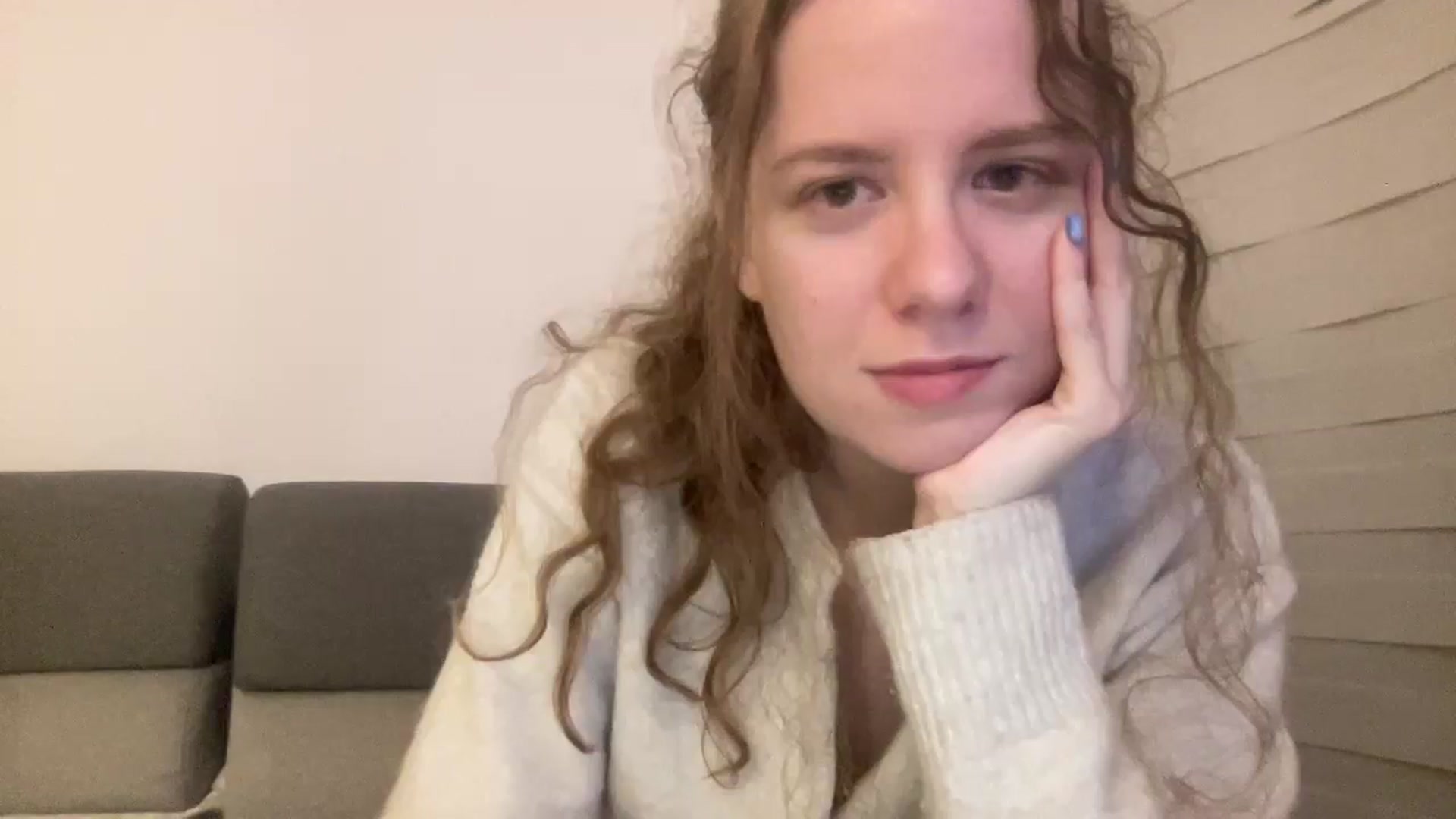Gallery image thumbnail from BlueFlowerr's myfreecams stream on, 04/14/2026, 23:50 image 8 of 20