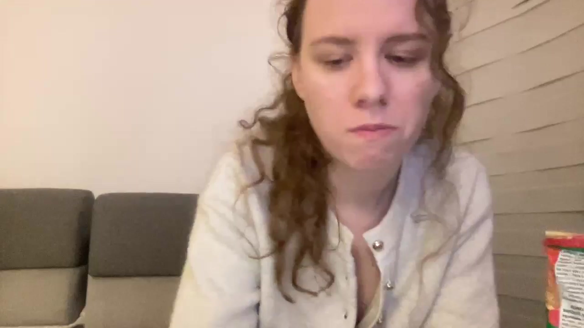 Gallery image thumbnail from BlueFlowerr's myfreecams stream on, 04/14/2026, 23:50 image 19 of 20