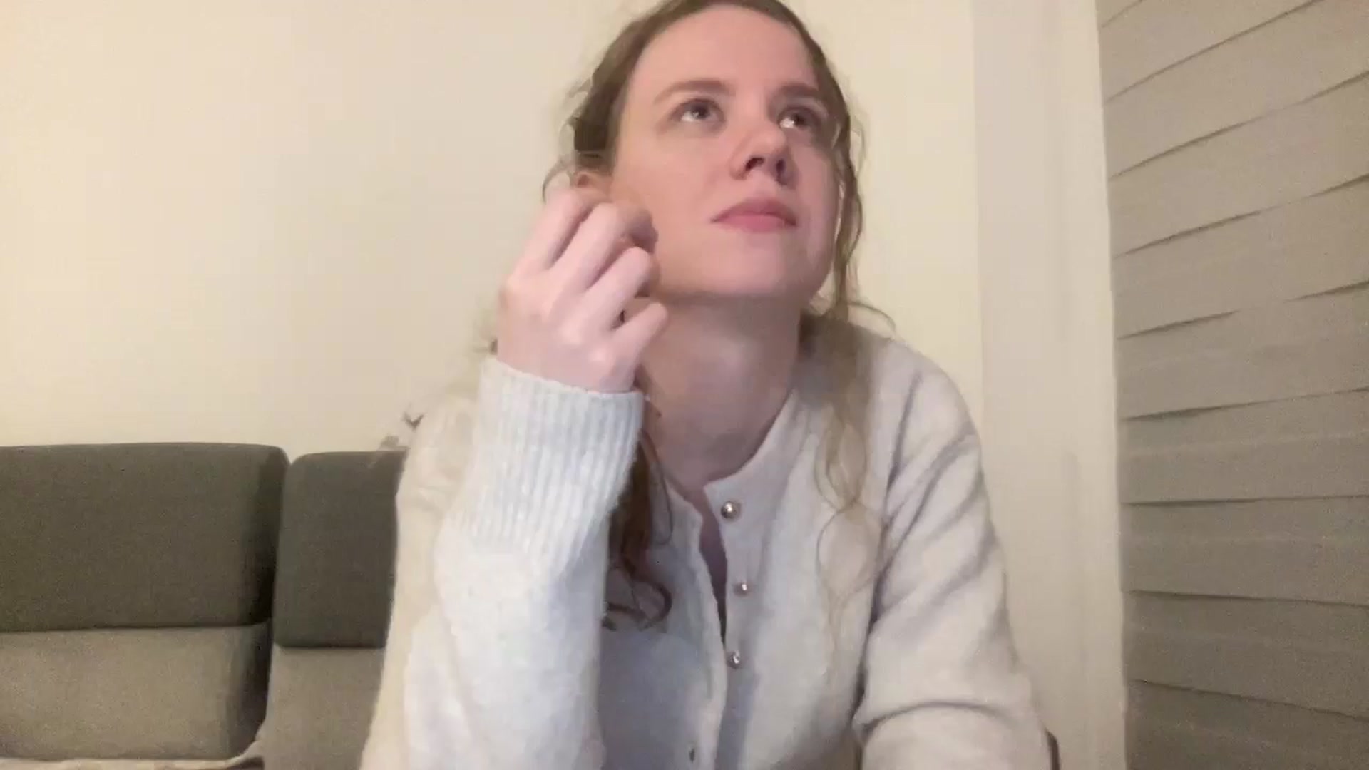 Gallery image thumbnail from BlueFlowerr's myfreecams stream on, 04/15/2026, 01:07 image 1 of 20