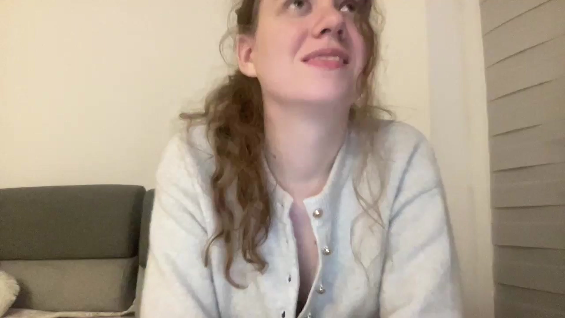 Gallery image thumbnail from BlueFlowerr's myfreecams stream on, 04/15/2026, 01:07 image 10 of 20