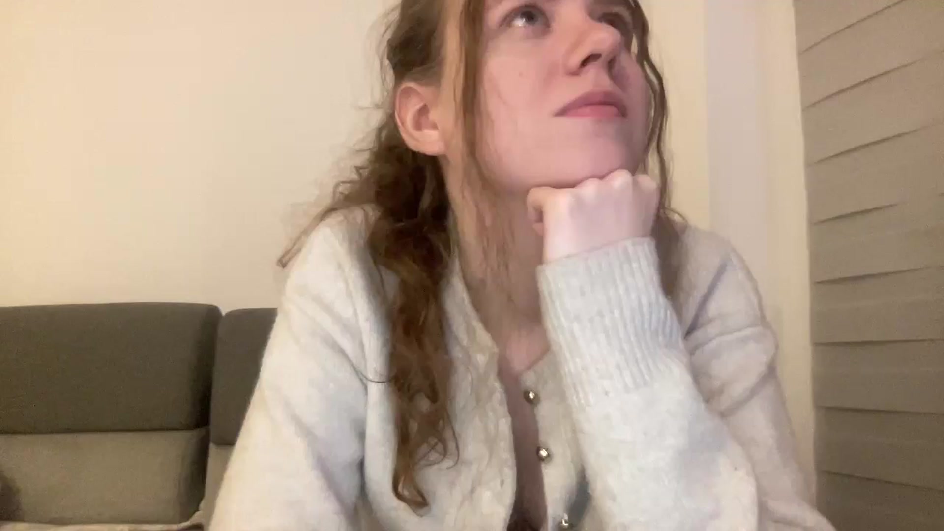 Gallery image thumbnail from BlueFlowerr's myfreecams stream on, 04/15/2026, 01:07 image 17 of 20