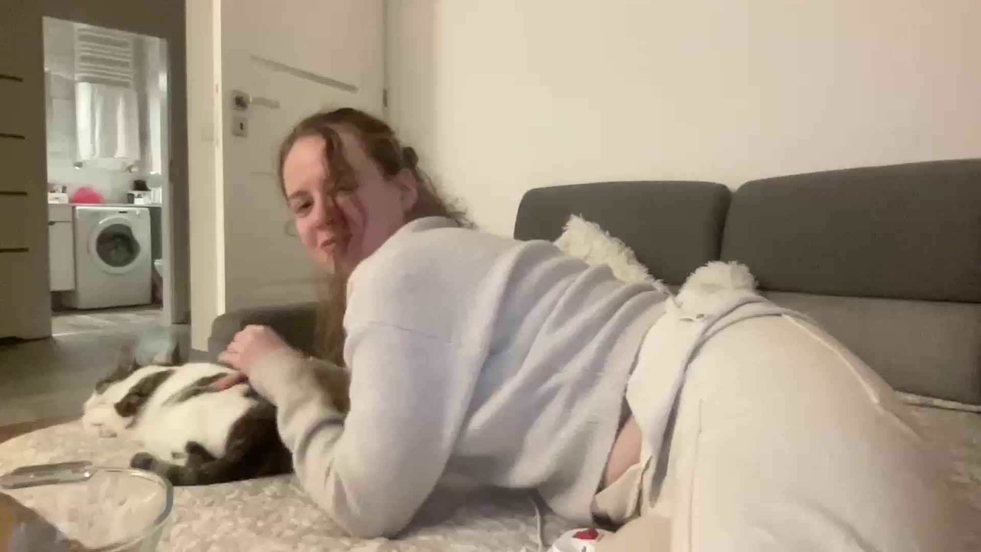 Gallery image thumbnail from BlueFlowerr's myfreecams stream on, 04/15/2026, 01:07 image 11 of 20