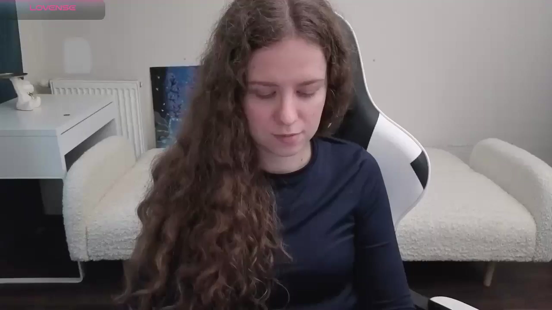 Gallery image thumbnail from BlueFlowerr's myfreecams stream on, 04/17/2026, 17:38 image 1 of 20
