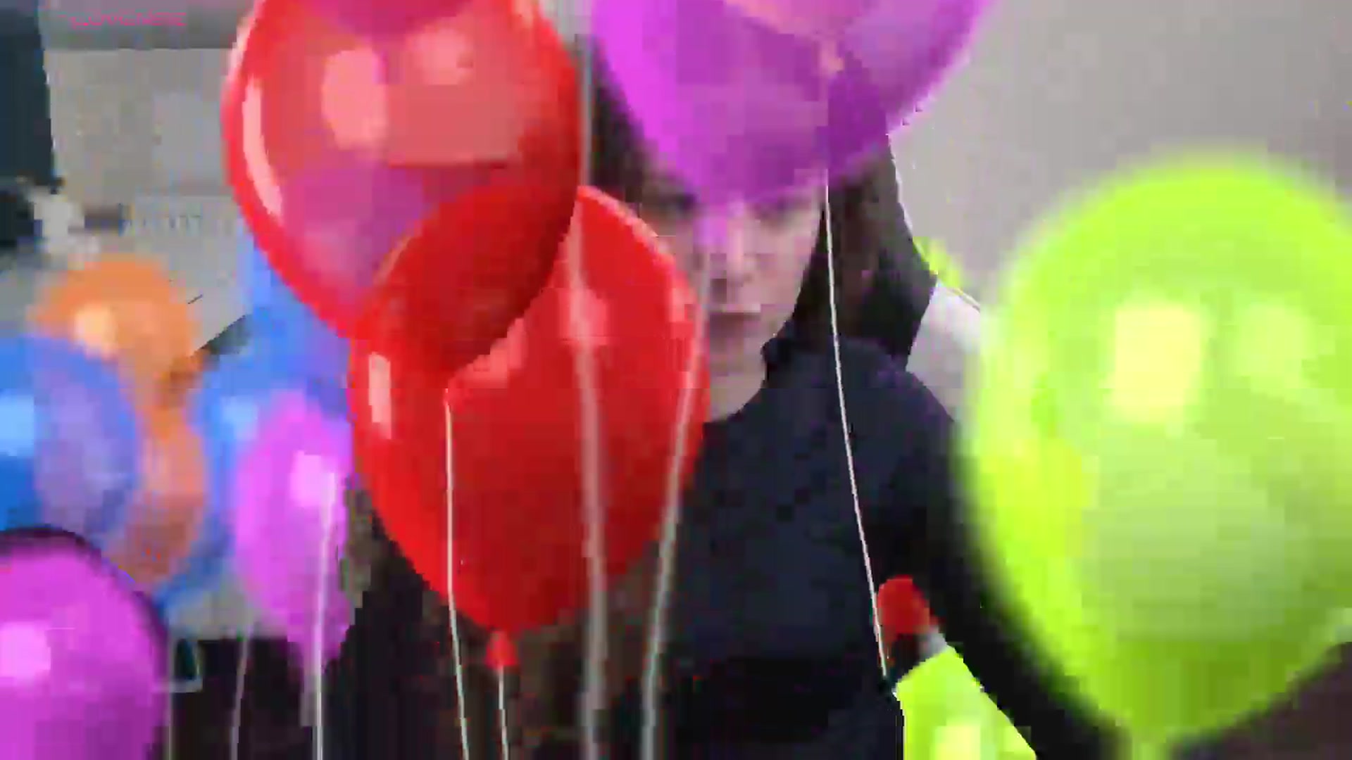Gallery image thumbnail from BlueFlowerr's myfreecams stream on, 04/17/2026, 17:38 image 4 of 20