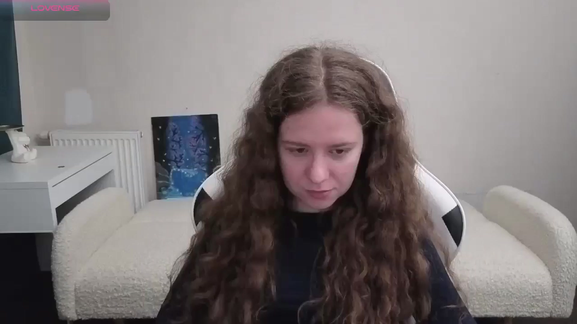 Gallery image thumbnail from BlueFlowerr's myfreecams stream on, 04/17/2026, 20:47 image 1 of 20