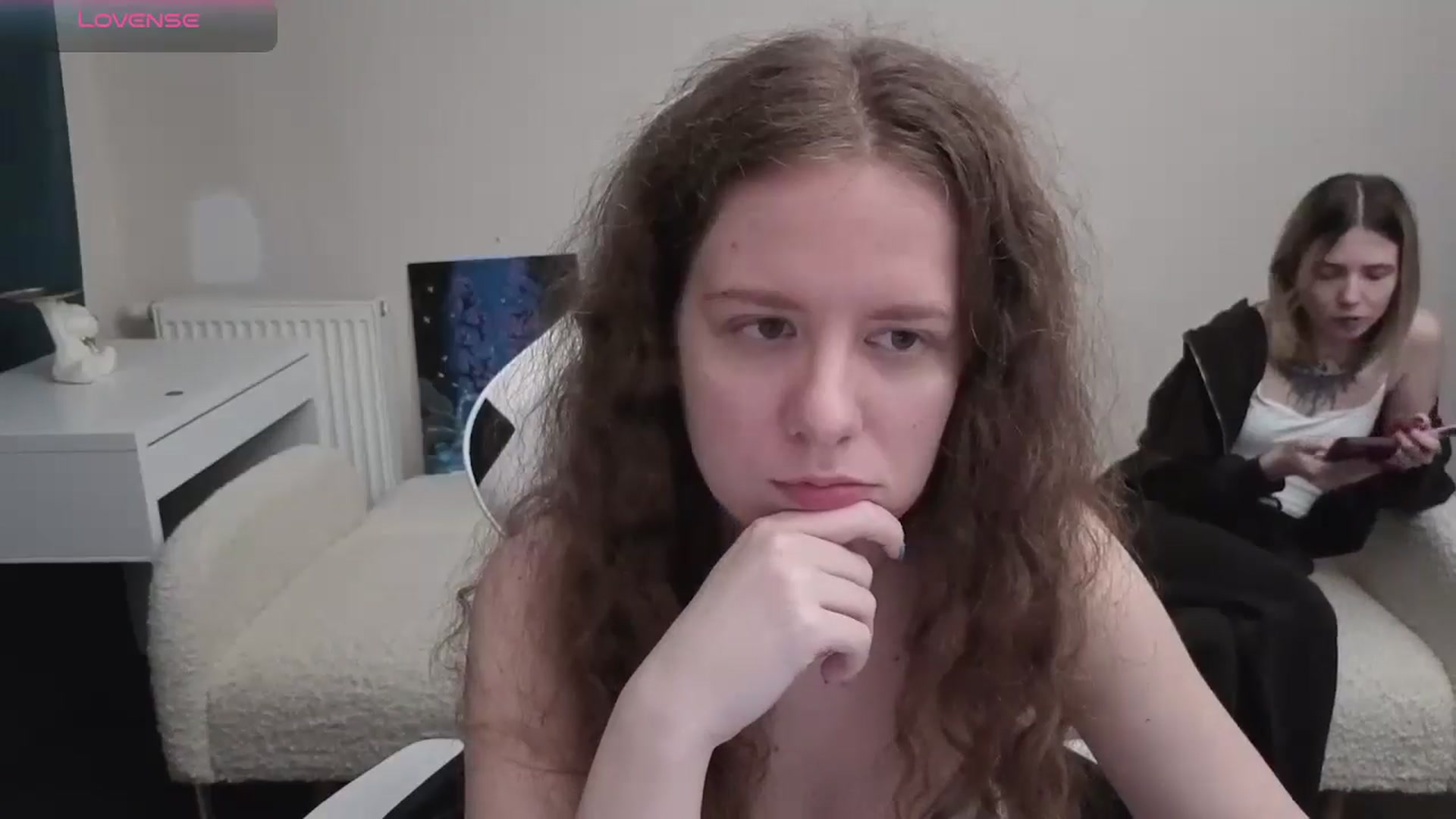 Gallery image thumbnail from BlueFlowerr's myfreecams stream on, 04/18/2026, 01:44 image 4 of 20