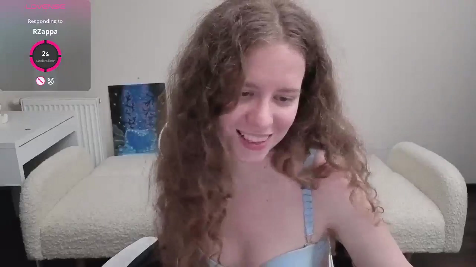 Gallery image thumbnail from BlueFlowerr's myfreecams stream on, 04/18/2026, 01:44 image 13 of 20