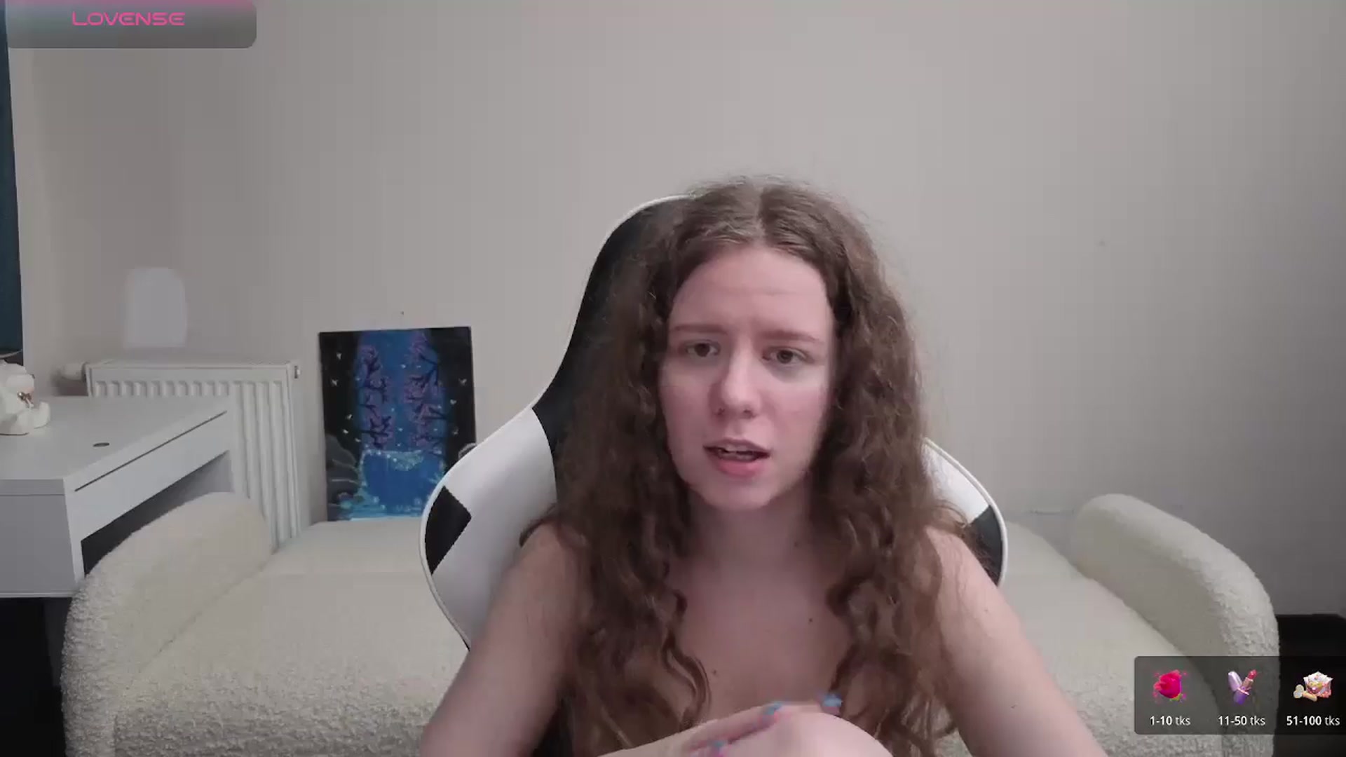 Gallery image thumbnail from BlueFlowerr's myfreecams stream on, 04/19/2026, 20:47 image 12 of 20