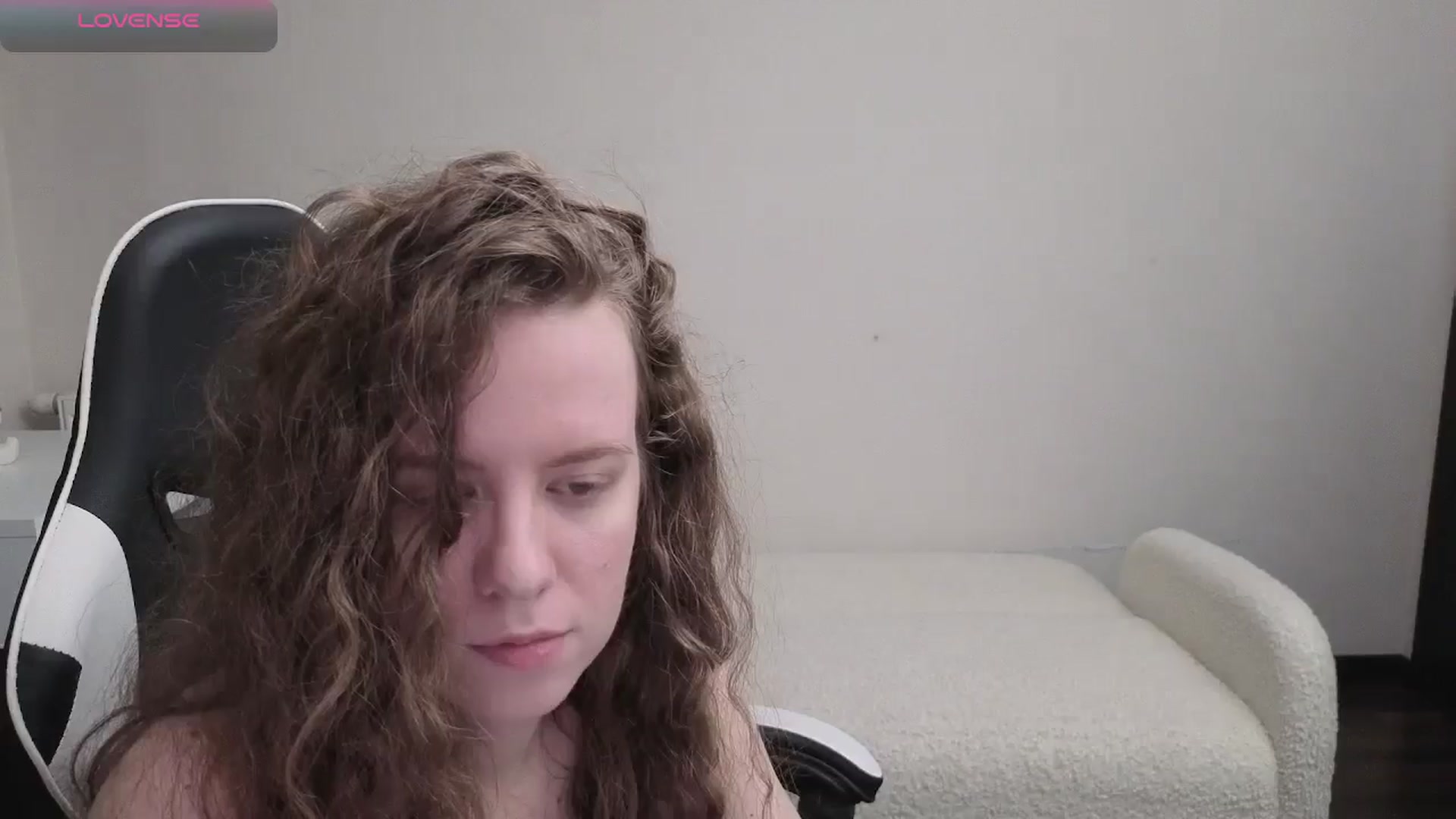 Gallery image thumbnail from BlueFlowerr's myfreecams stream on, 04/20/2026, 24:20 image 2 of 20