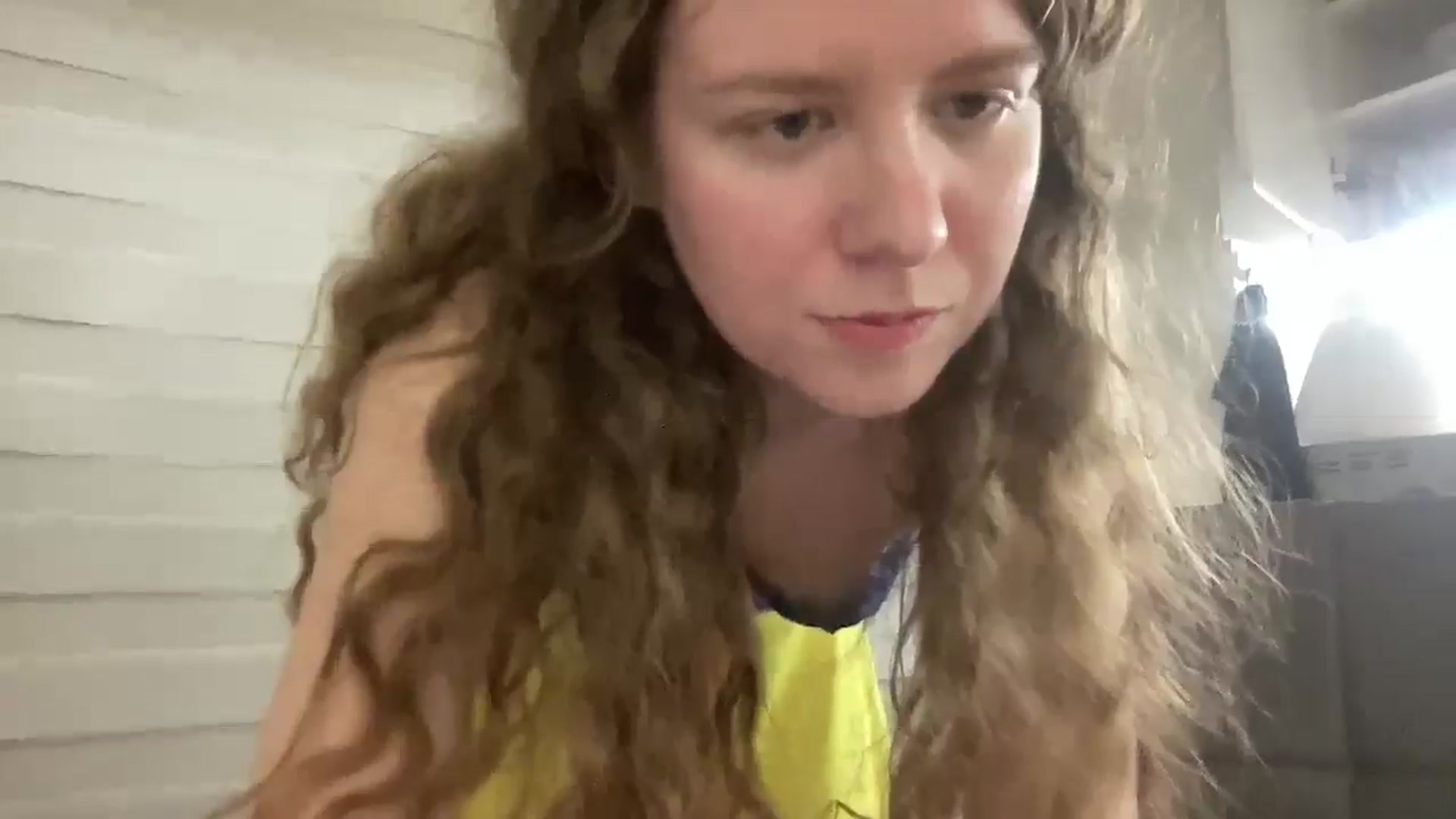 Gallery image thumbnail from BlueFlowerr's myfreecams stream on, 04/20/2026, 21:48 image 9 of 20
