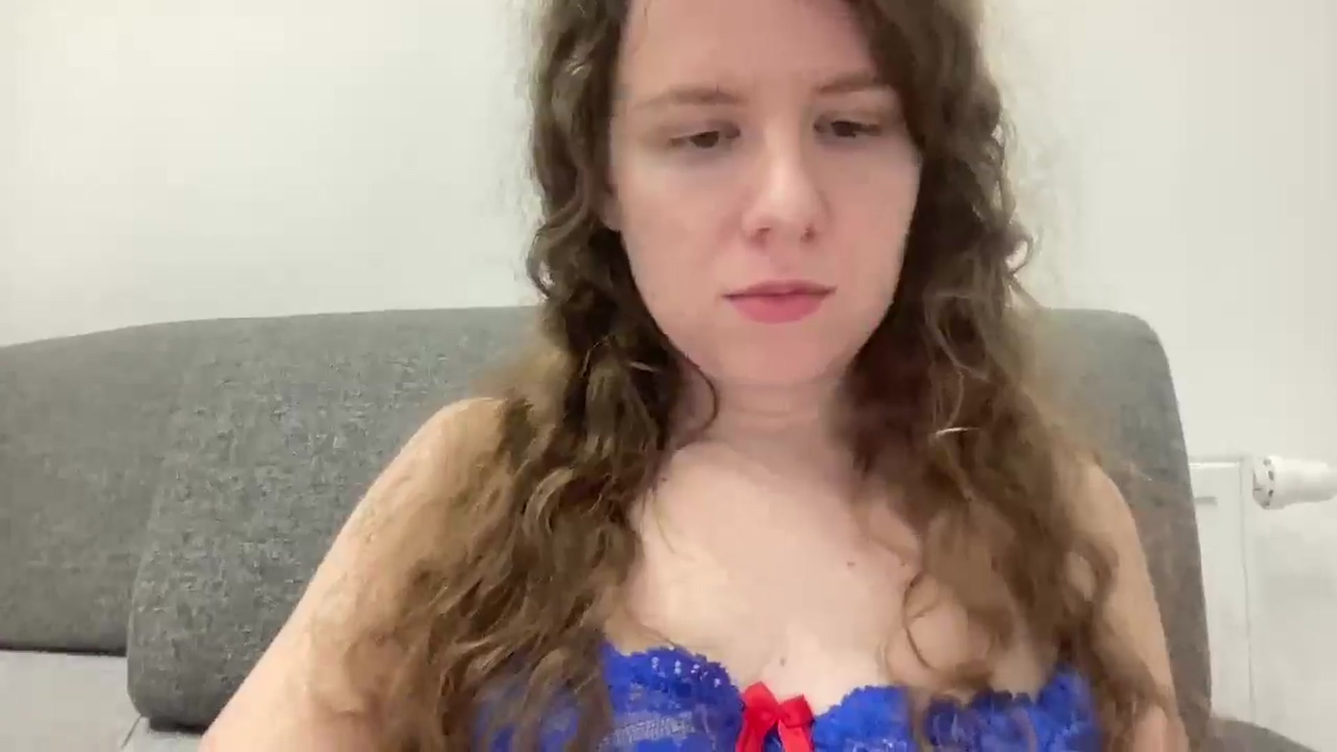 Gallery image thumbnail from BlueFlowerr's myfreecams stream on, 04/20/2026, 21:48 image 3 of 20