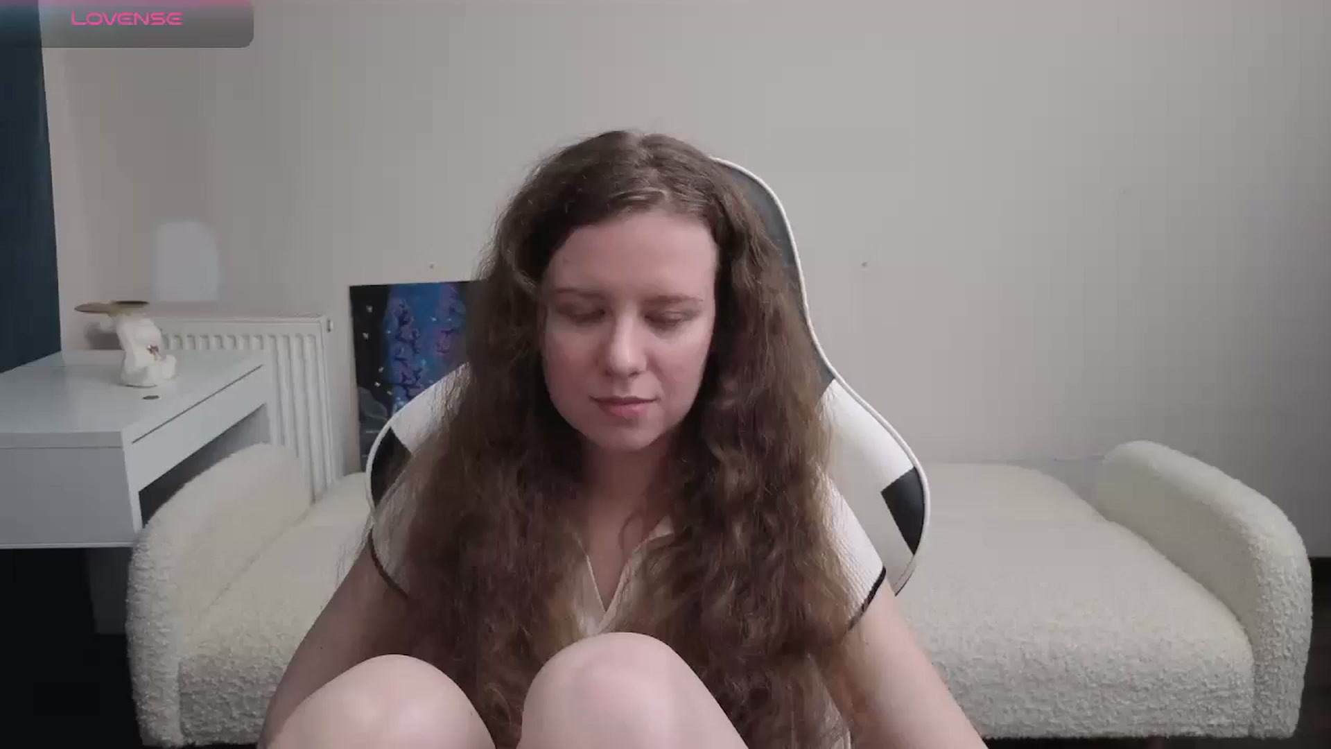 Gallery image thumbnail from BlueFlowerr's myfreecams stream on, 04/21/2026, 18:56 image 7 of 20