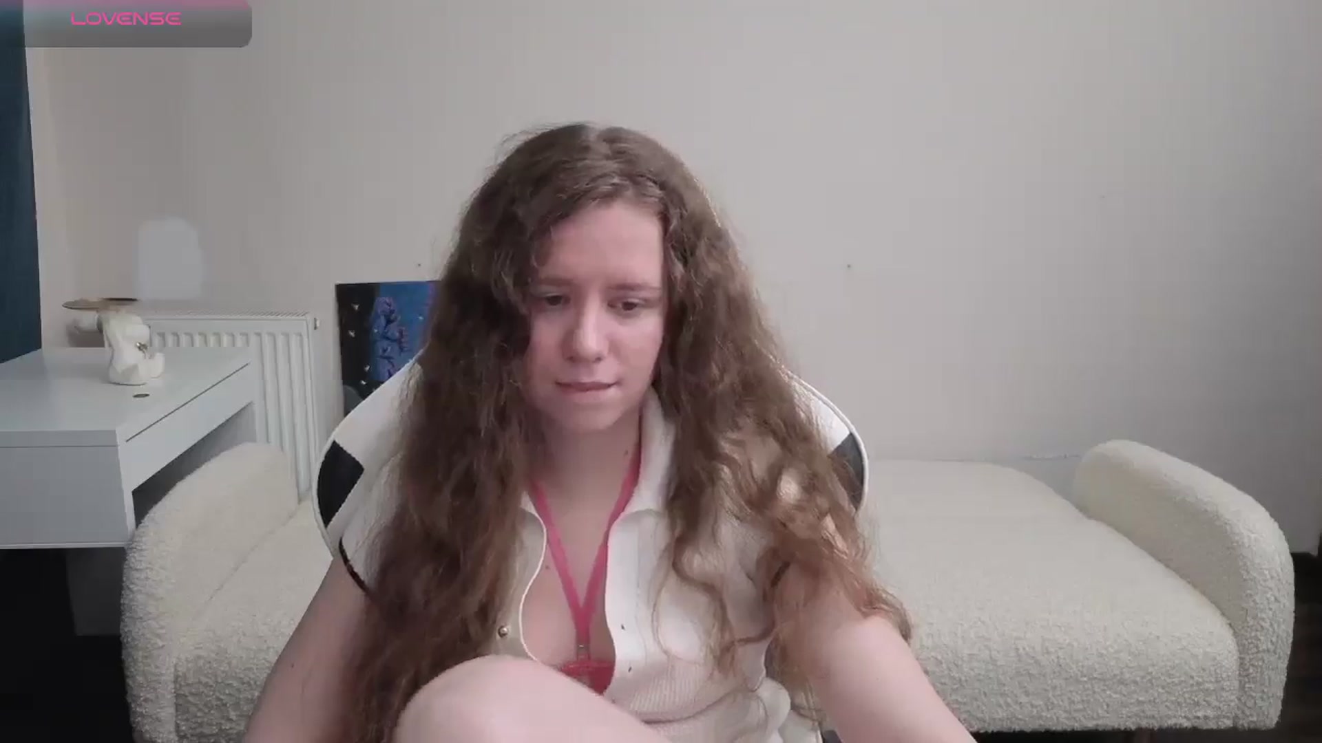 Gallery image thumbnail from BlueFlowerr's myfreecams stream on, 04/21/2026, 20:42 image 18 of 20