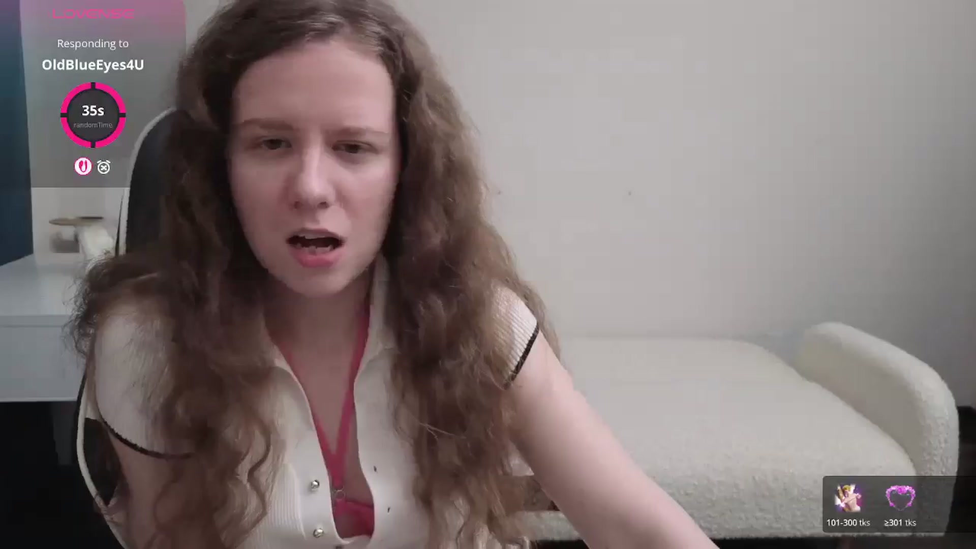 Gallery image thumbnail from BlueFlowerr's myfreecams stream on, 04/21/2026, 20:42 image 15 of 20