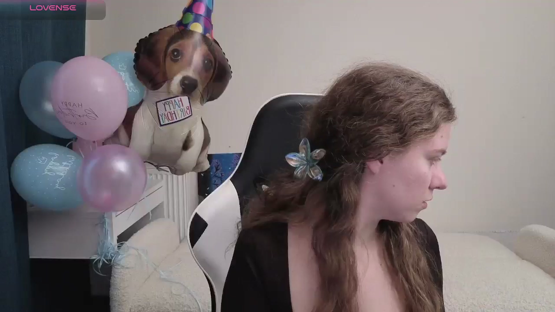 Gallery image thumbnail from BlueFlowerr's myfreecams stream on, 04/23/2026, 17:57 image 5 of 20