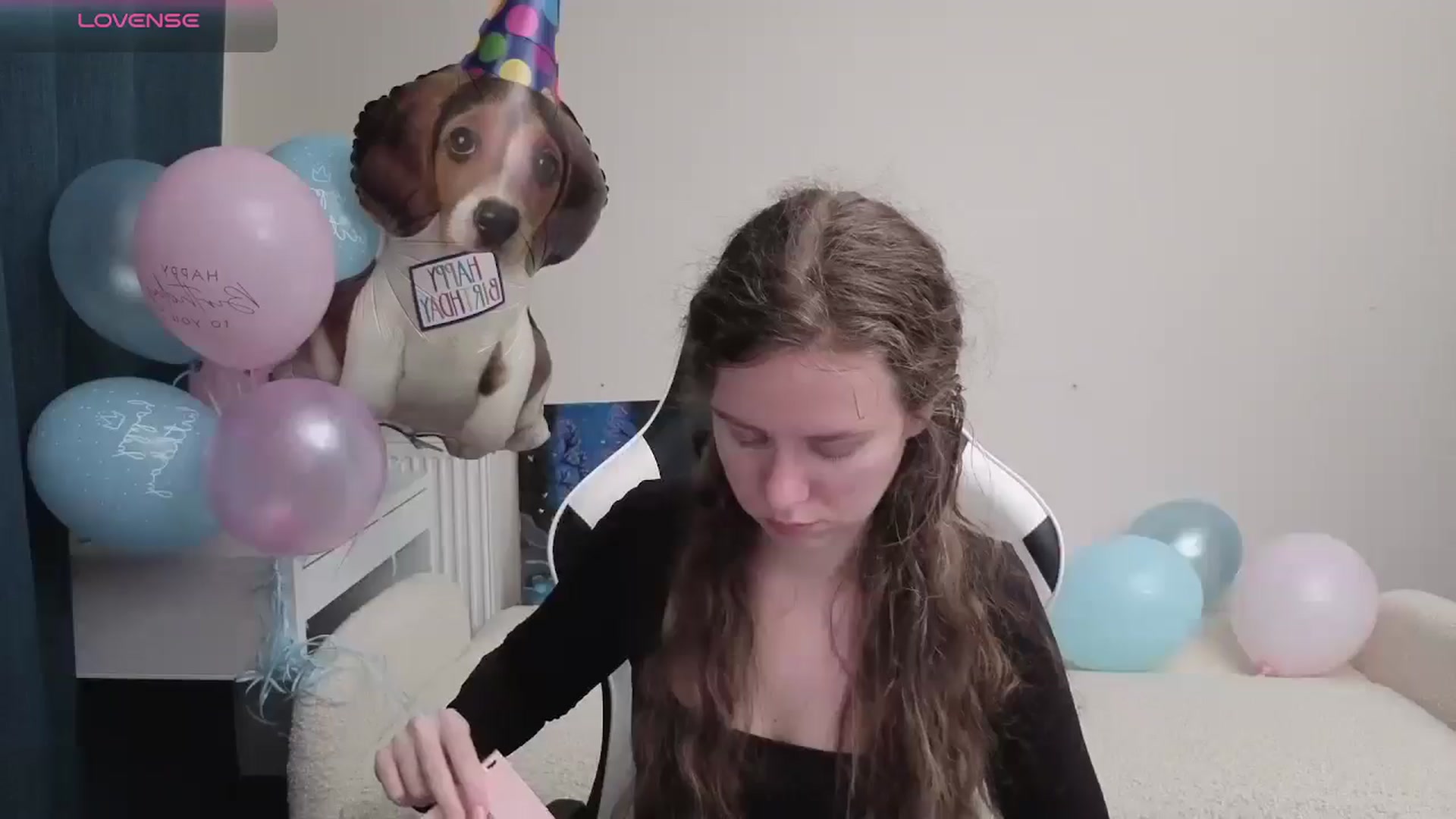 Gallery image thumbnail from BlueFlowerr's myfreecams stream on, 04/23/2026, 17:57 image 19 of 20