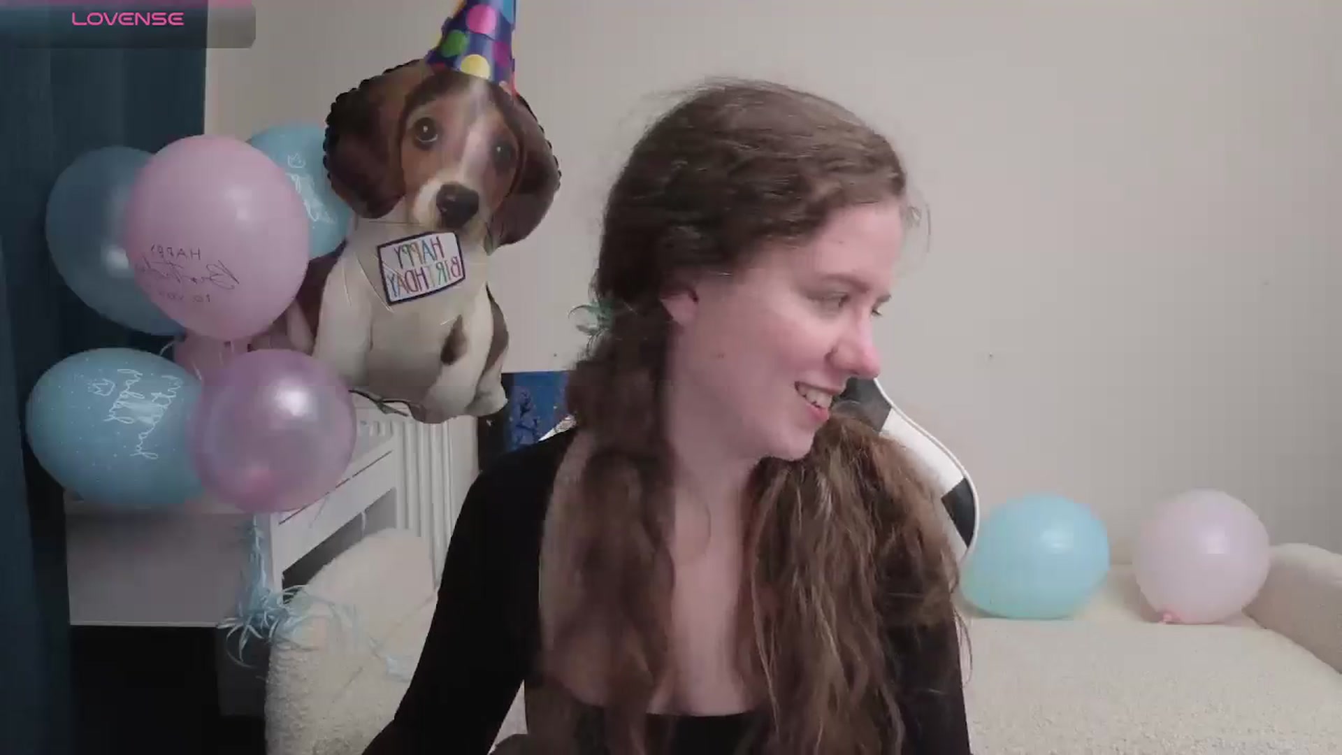Gallery image thumbnail from BlueFlowerr's myfreecams stream on, 04/23/2026, 17:57 image 10 of 20