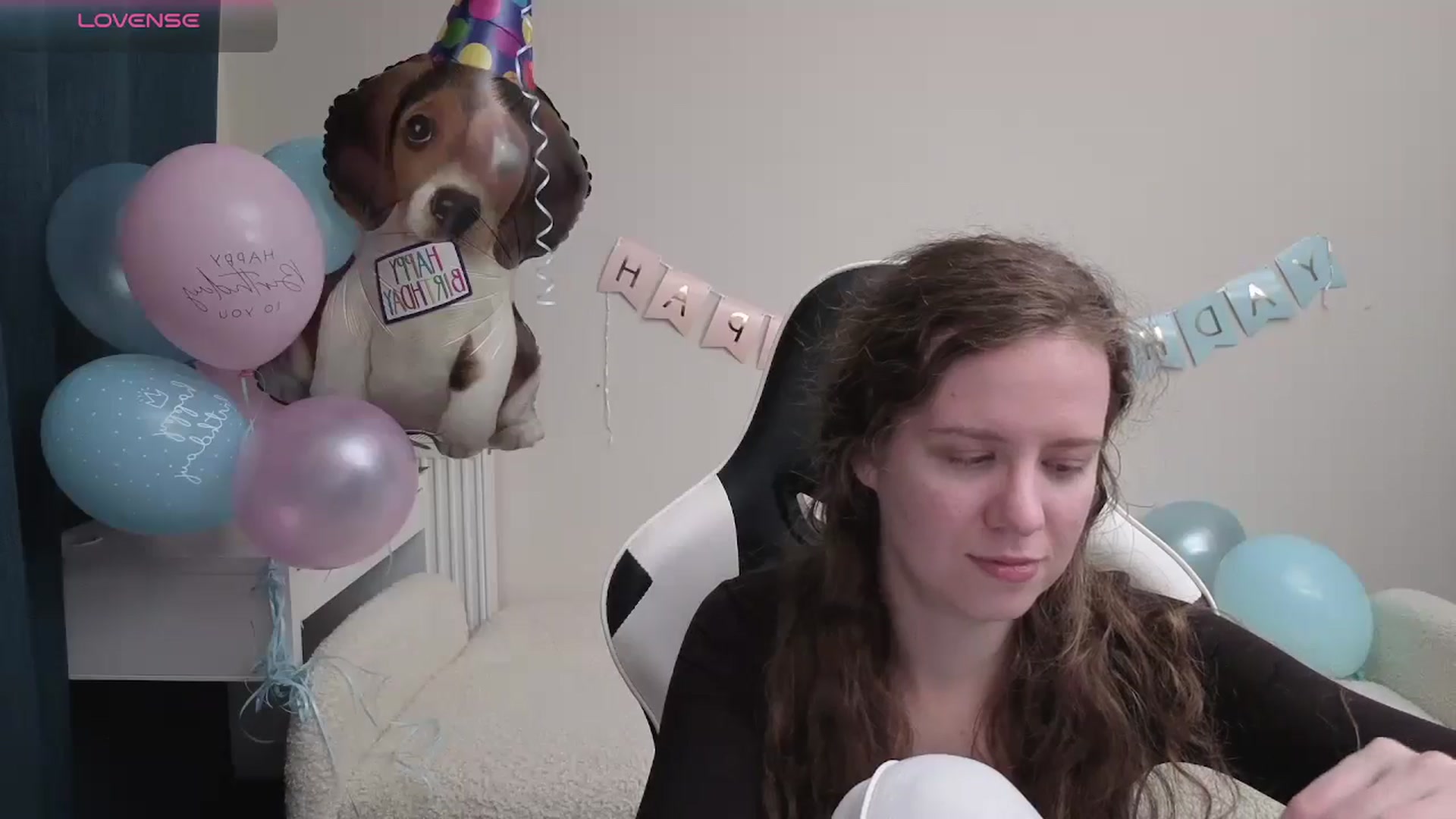 Gallery image thumbnail from BlueFlowerr's myfreecams stream on, 04/23/2026, 18:53 image 11 of 20