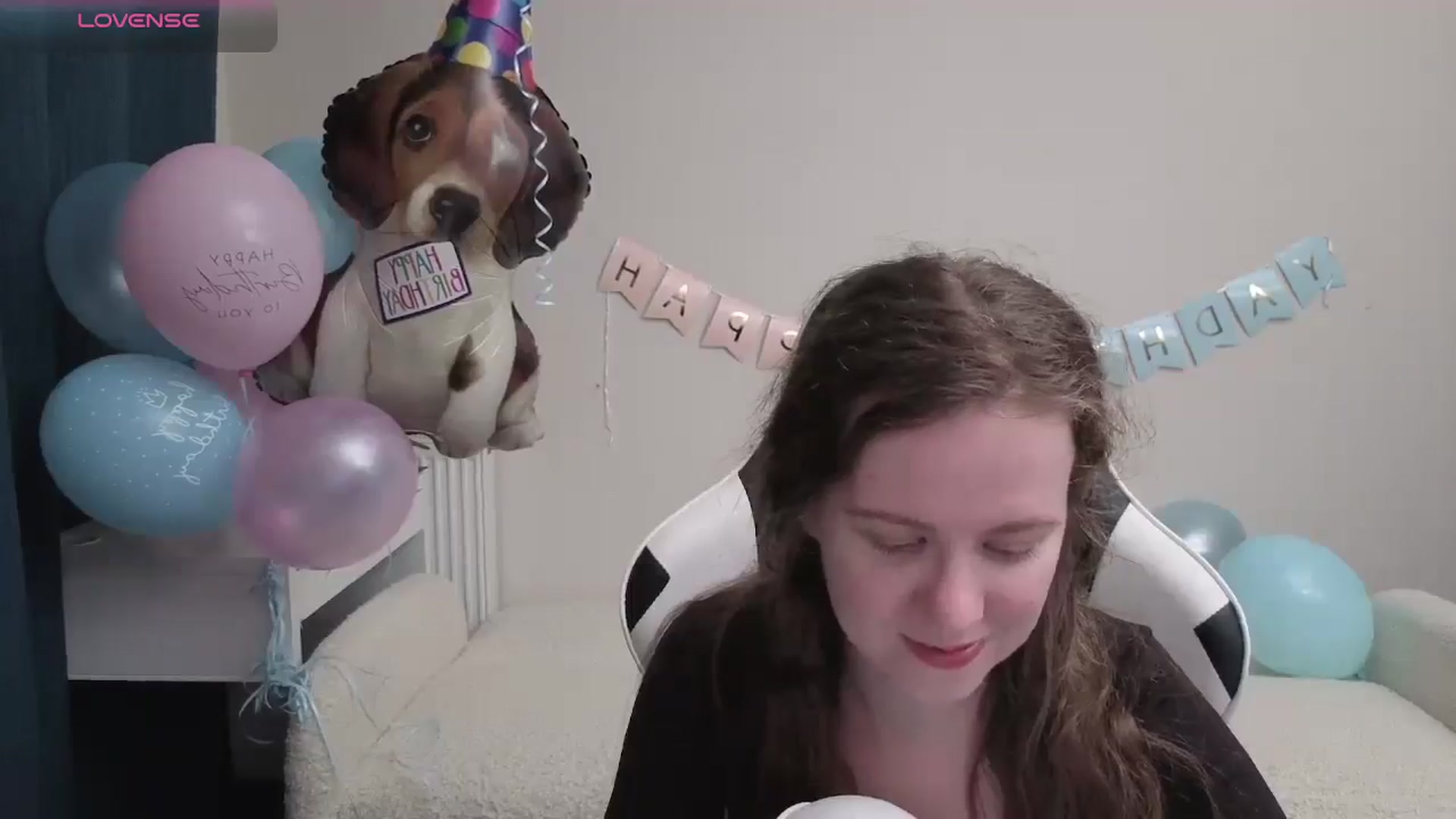 Gallery image thumbnail from BlueFlowerr's myfreecams stream on, 04/23/2026, 18:53 image 14 of 20