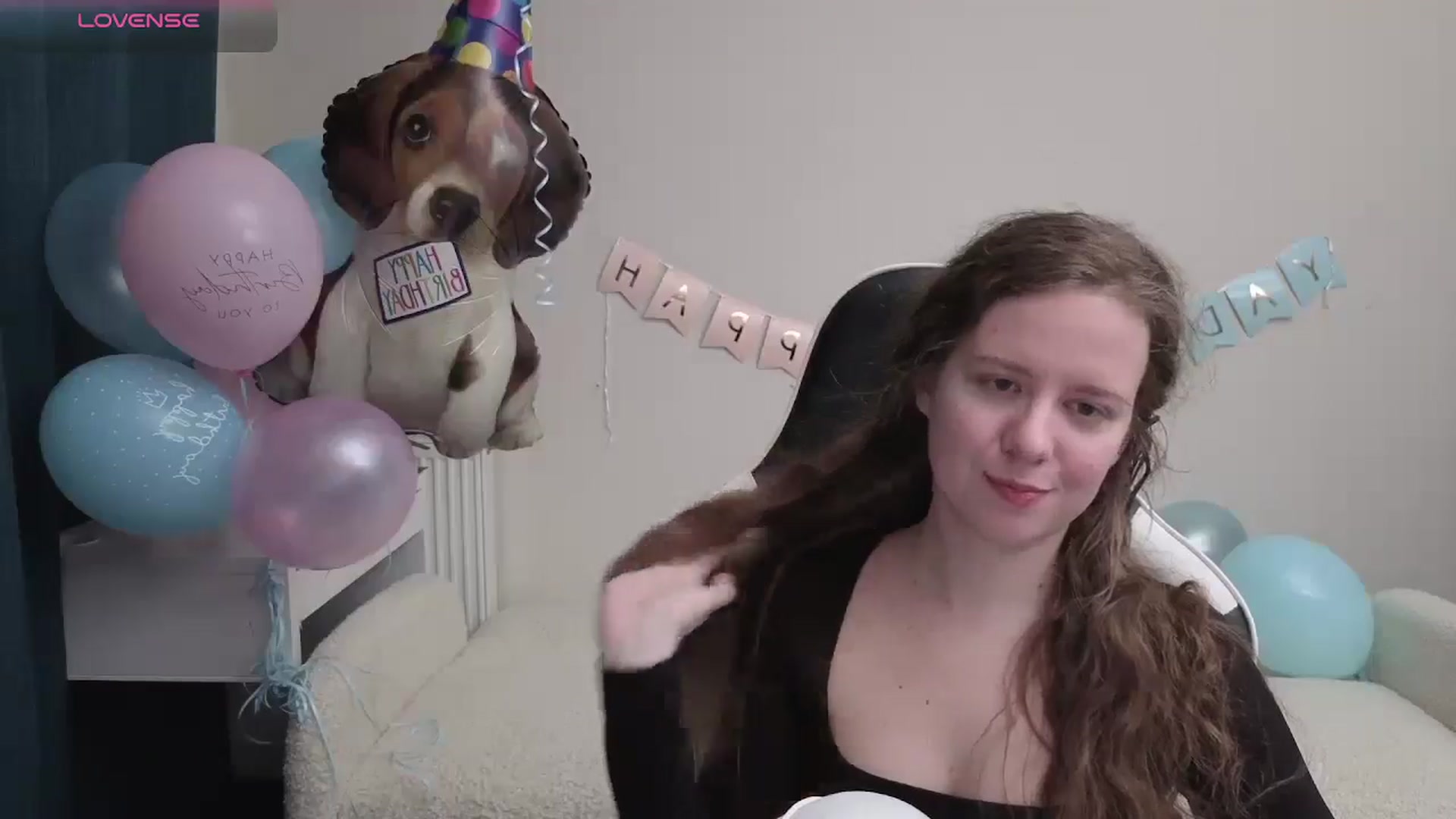 Gallery image thumbnail from BlueFlowerr's myfreecams stream on, 04/23/2026, 18:53 image 13 of 20