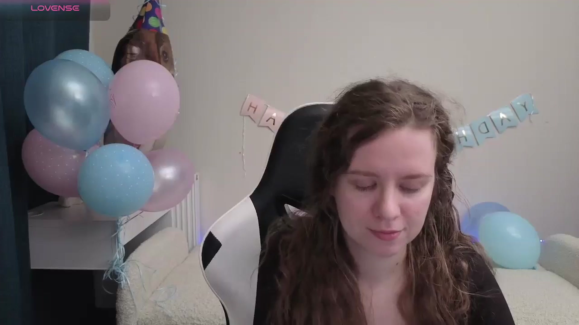 Gallery image thumbnail from BlueFlowerr's myfreecams stream on, 04/23/2026, 20:27 image 7 of 20