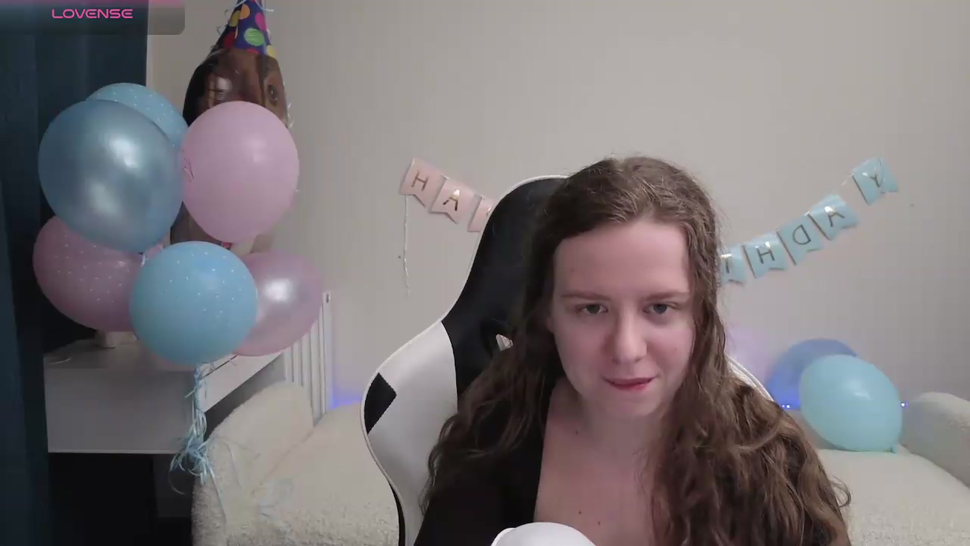 Gallery image thumbnail from BlueFlowerr's myfreecams stream on, 04/23/2026, 21:27 image 7 of 20