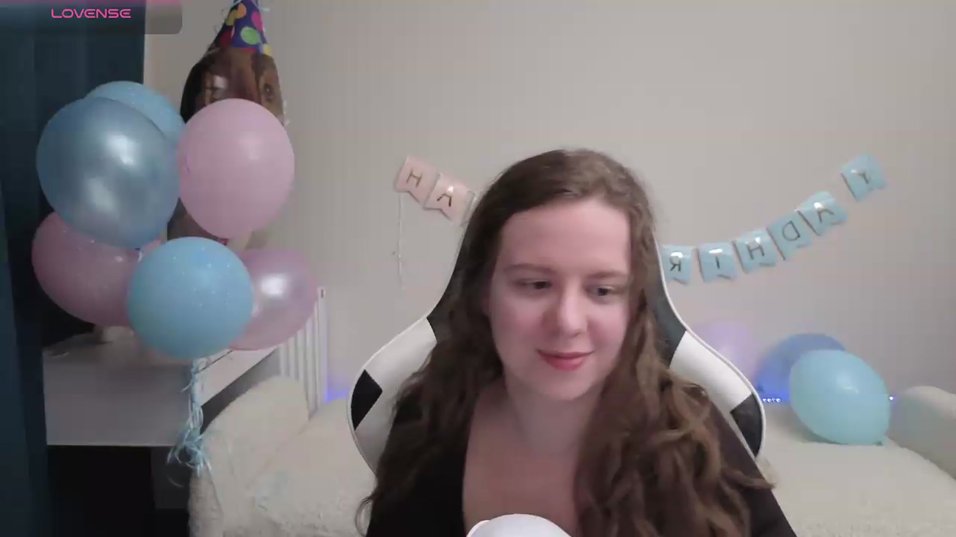 Gallery image thumbnail from BlueFlowerr's myfreecams stream on, 04/23/2026, 21:27 image 9 of 20