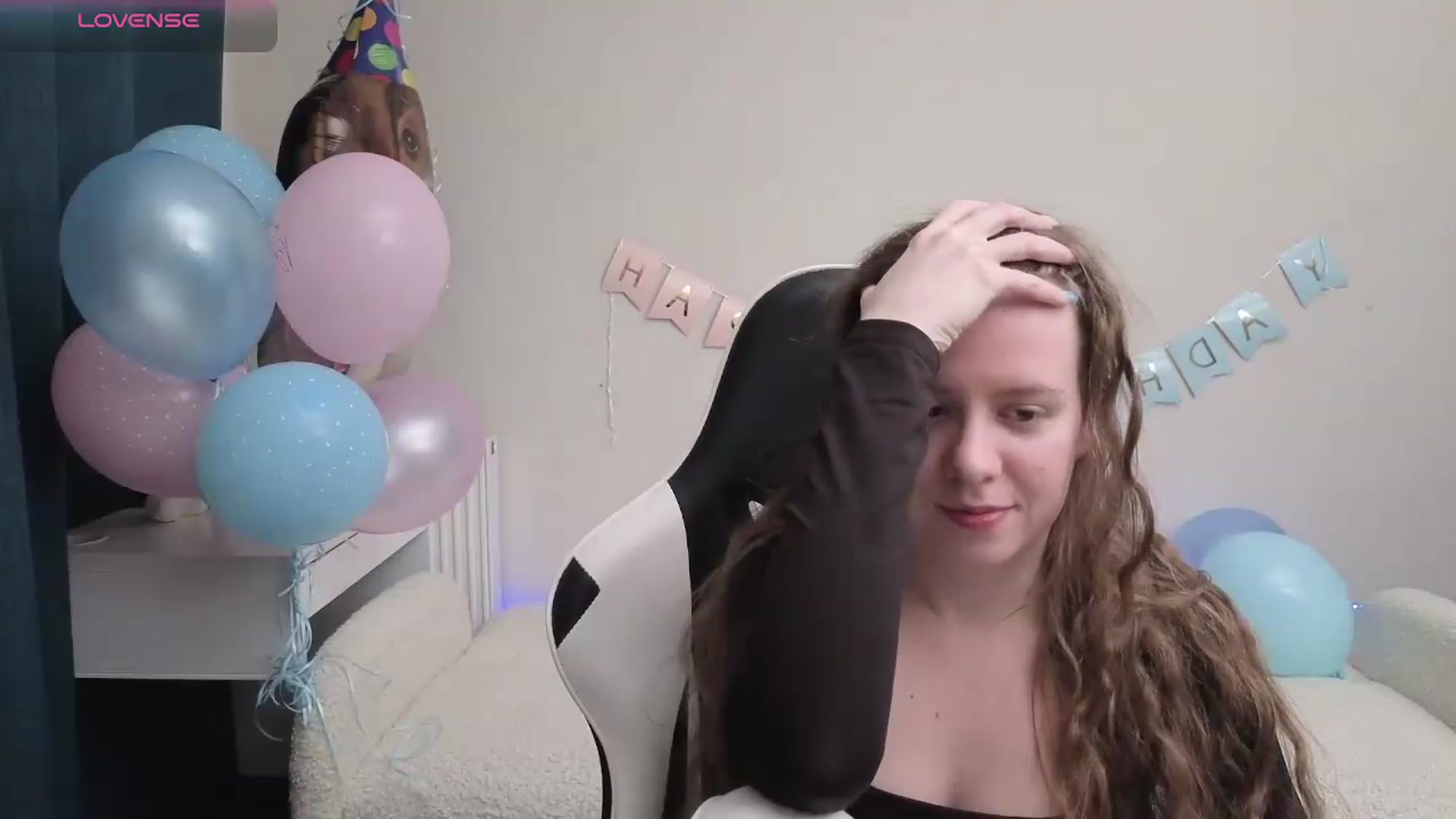 Gallery image thumbnail from BlueFlowerr's myfreecams stream on, 04/23/2026, 21:27 image 4 of 20